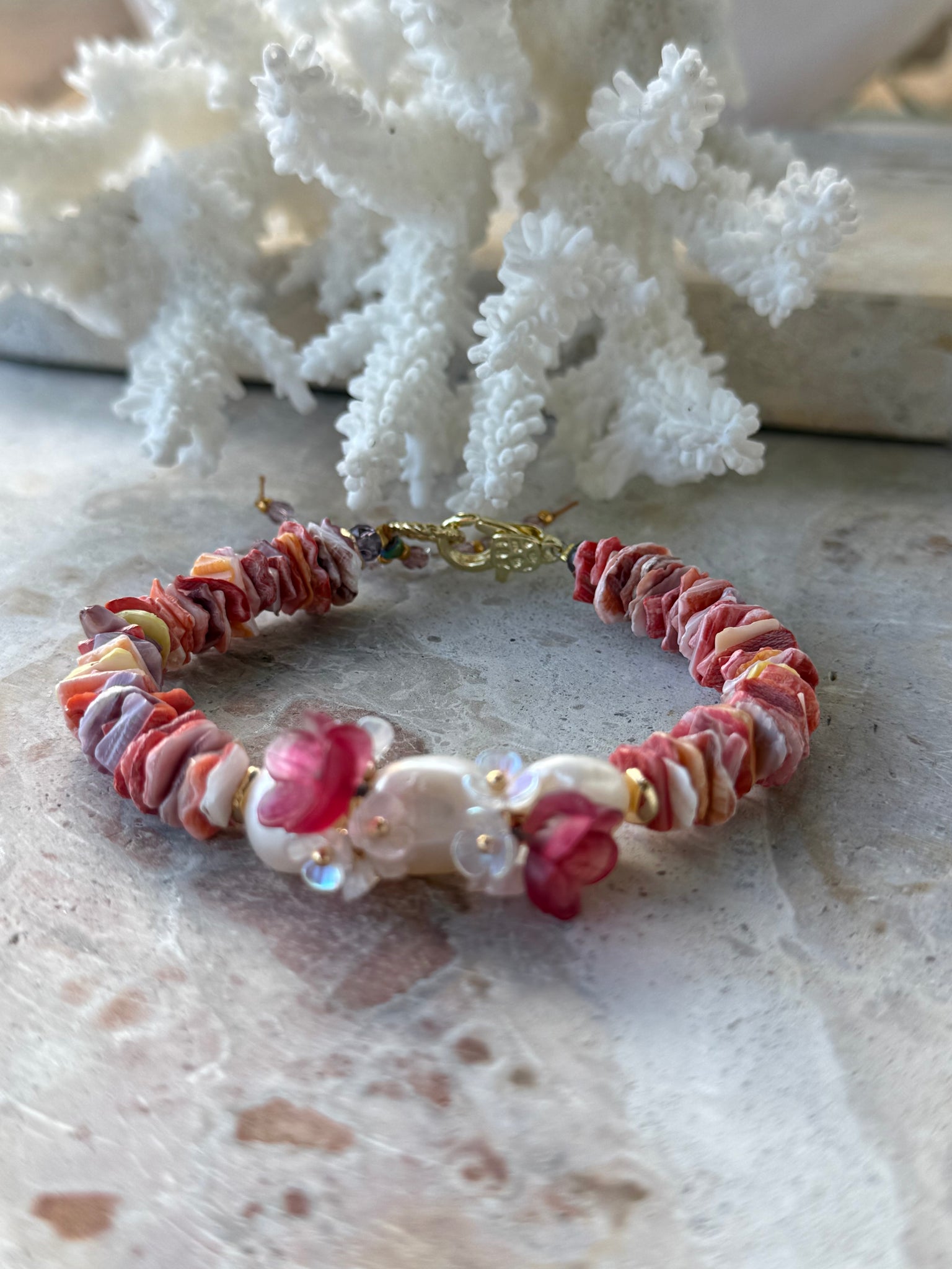 Pink Flower Shell Beaded Pearl Bracelet