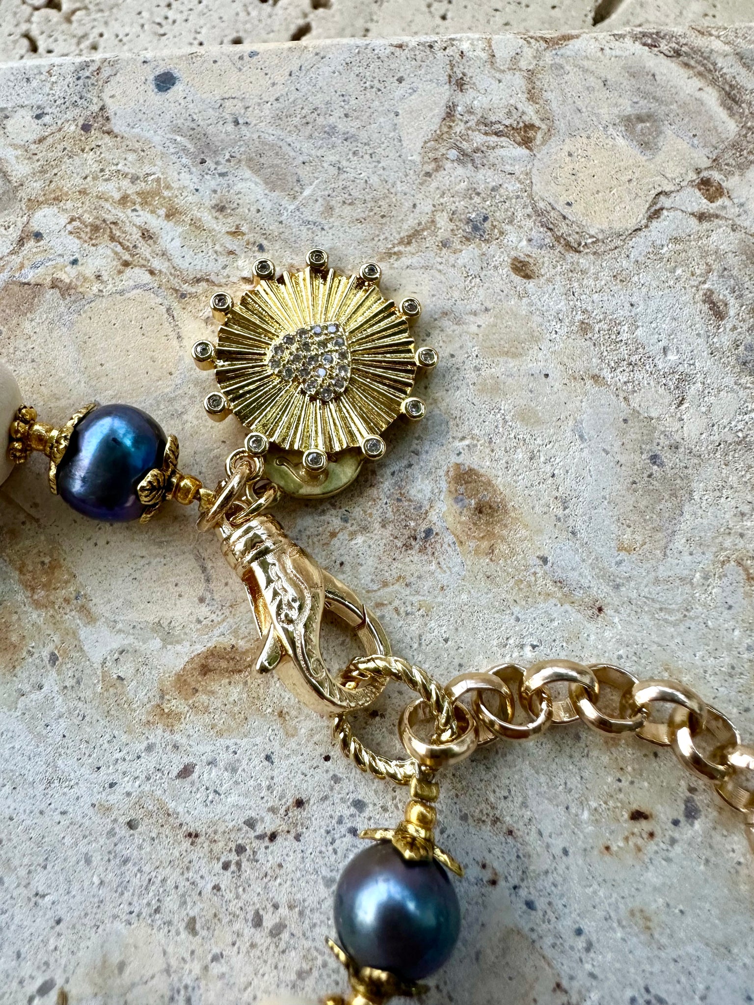 Sunset Black Pearl Beaded Stone Bracelet