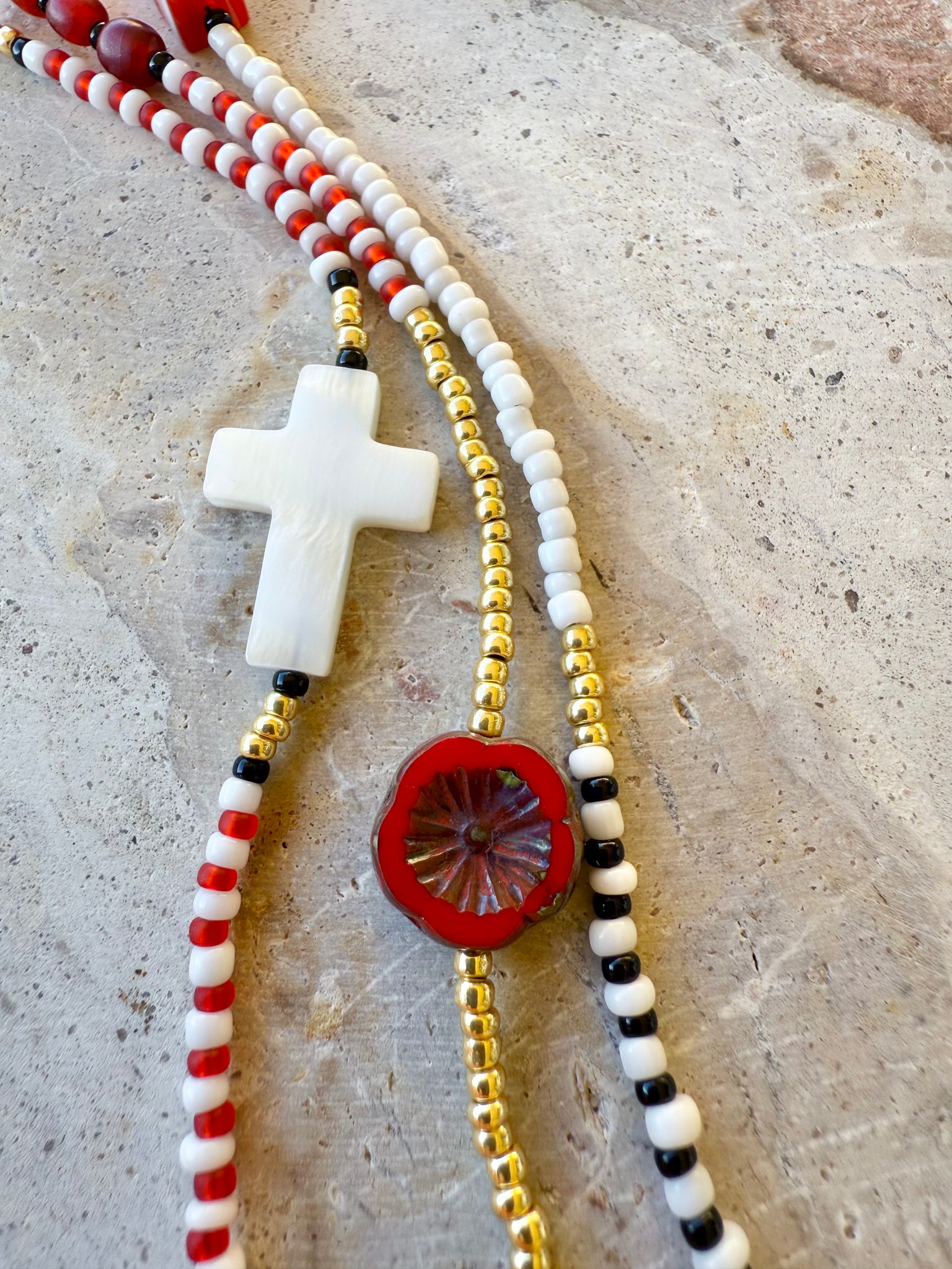 Positano Red White Black Charm Seed Bead Necklace