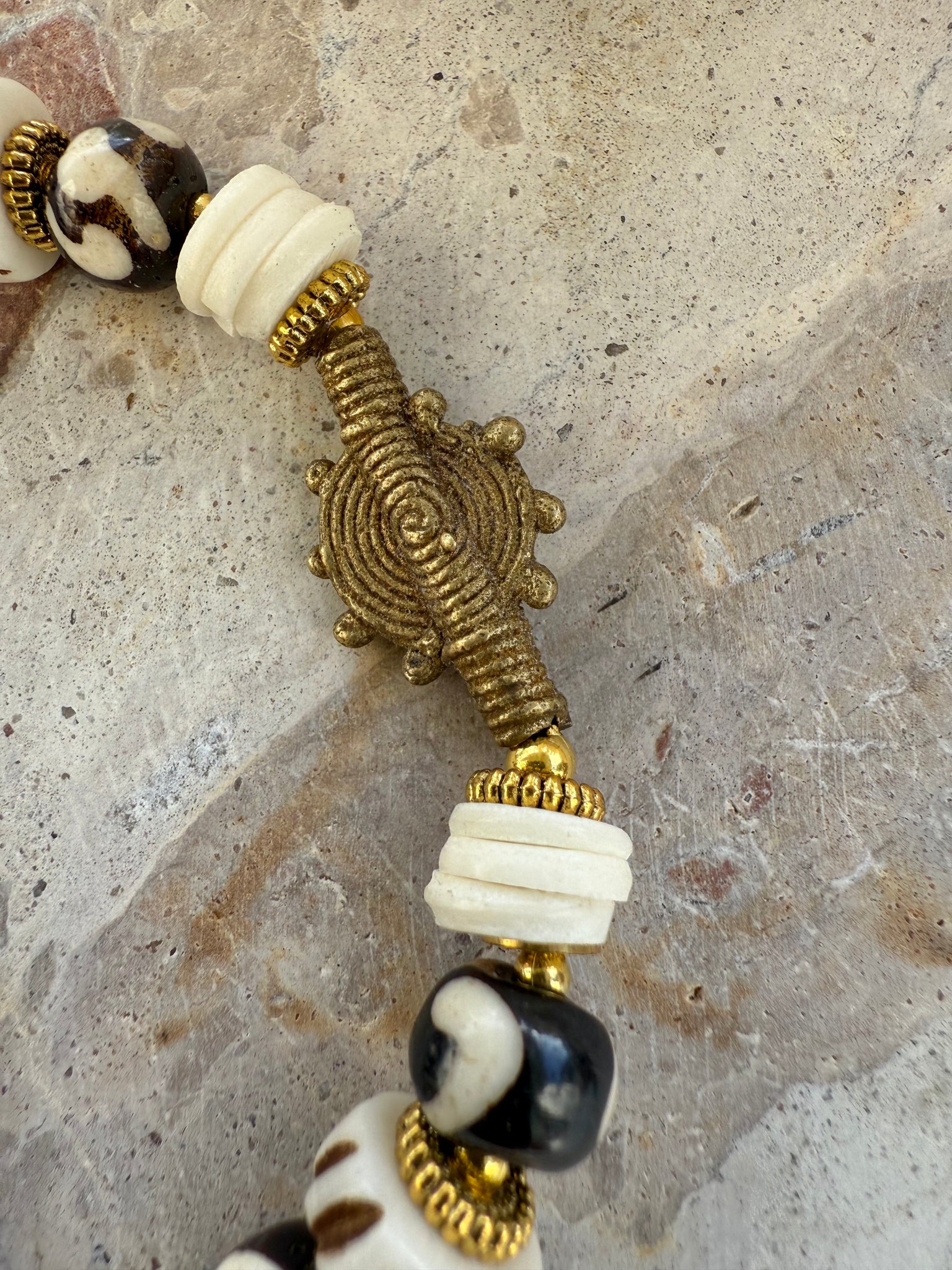 African Tribal Zebra Shell Stone Bracelet