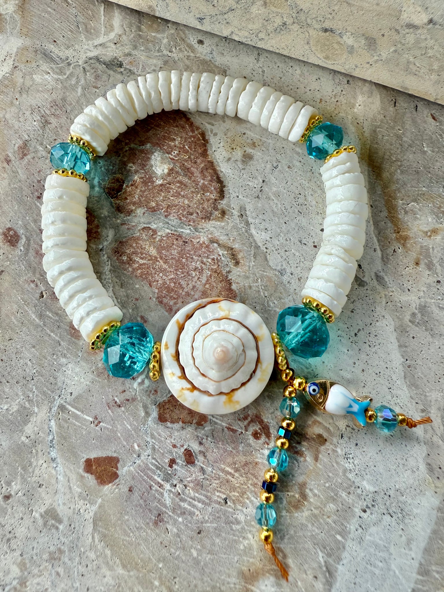 Island White Heishi Shell Crystal Bracelet