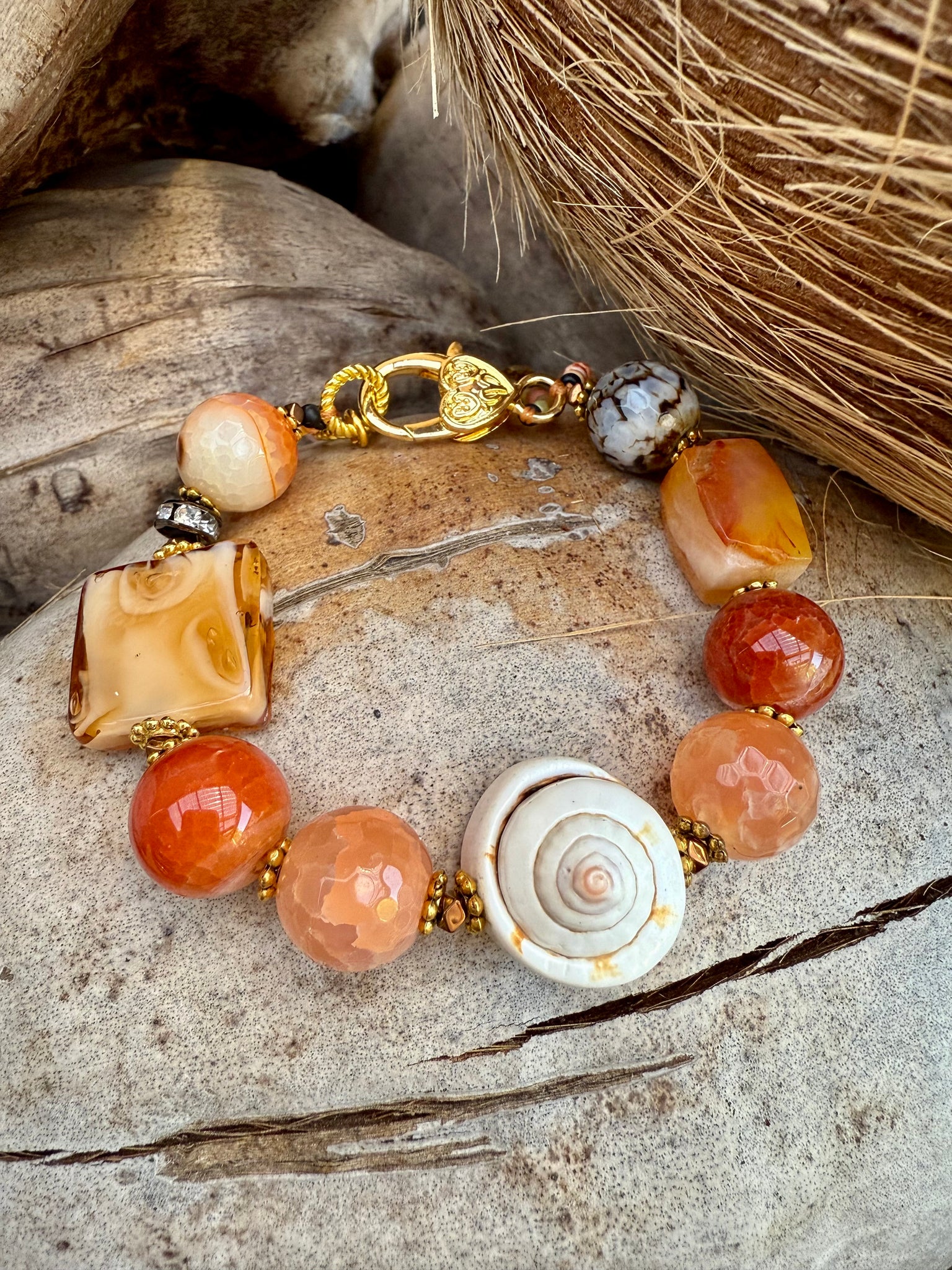 Sunkissed Beaded Stone Shell Bracelet