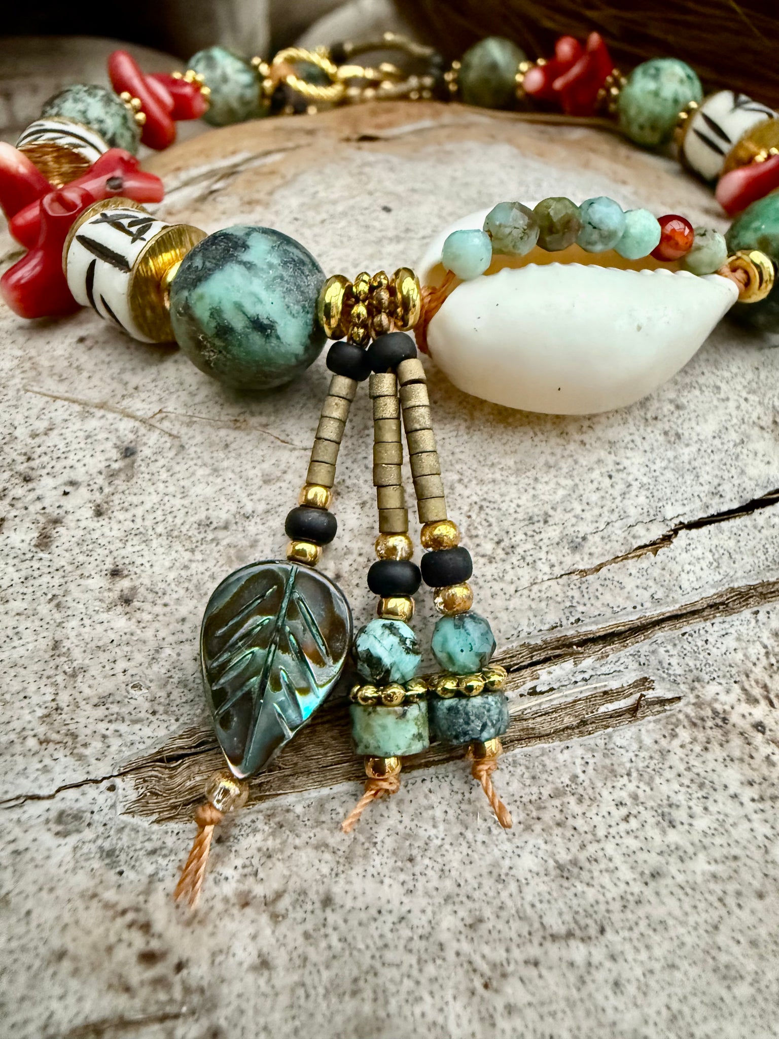 Hawaii Island Cowrie Shell Bracelet