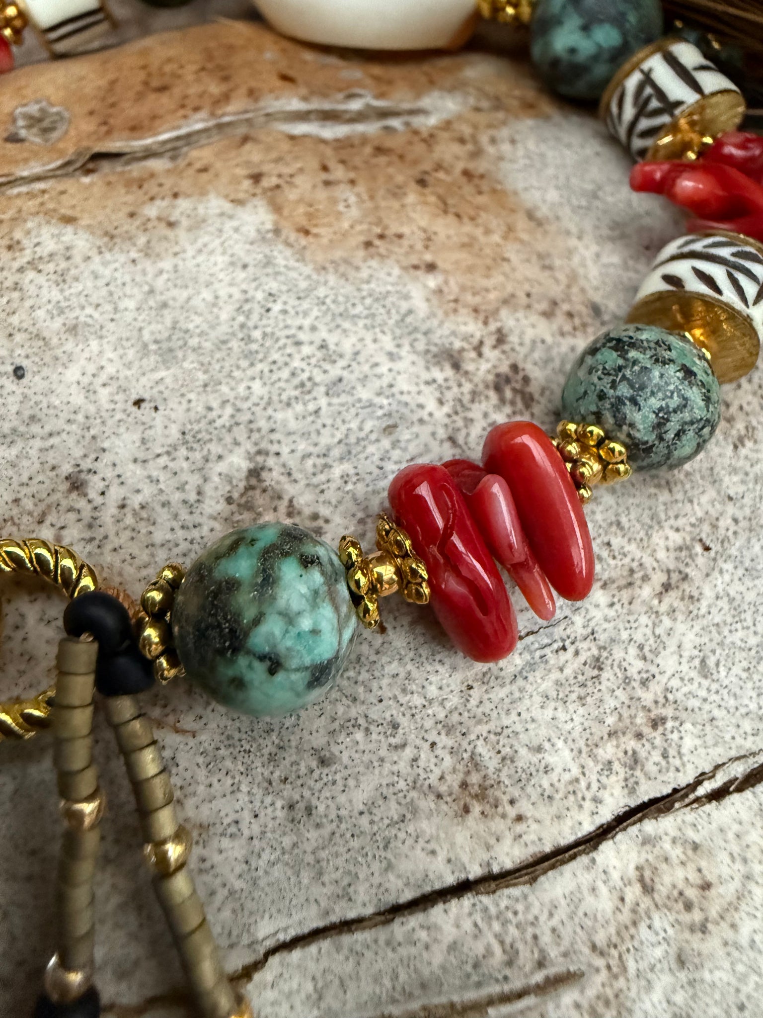 Hawaii Island Cowrie Shell Bracelet