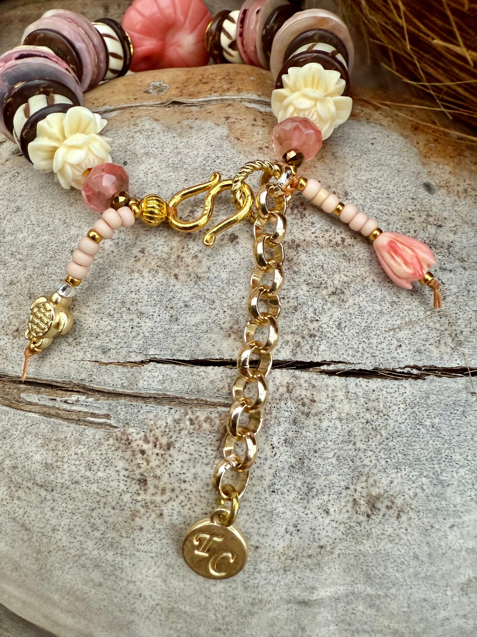 Pink Coral Shell Stone Bracelet