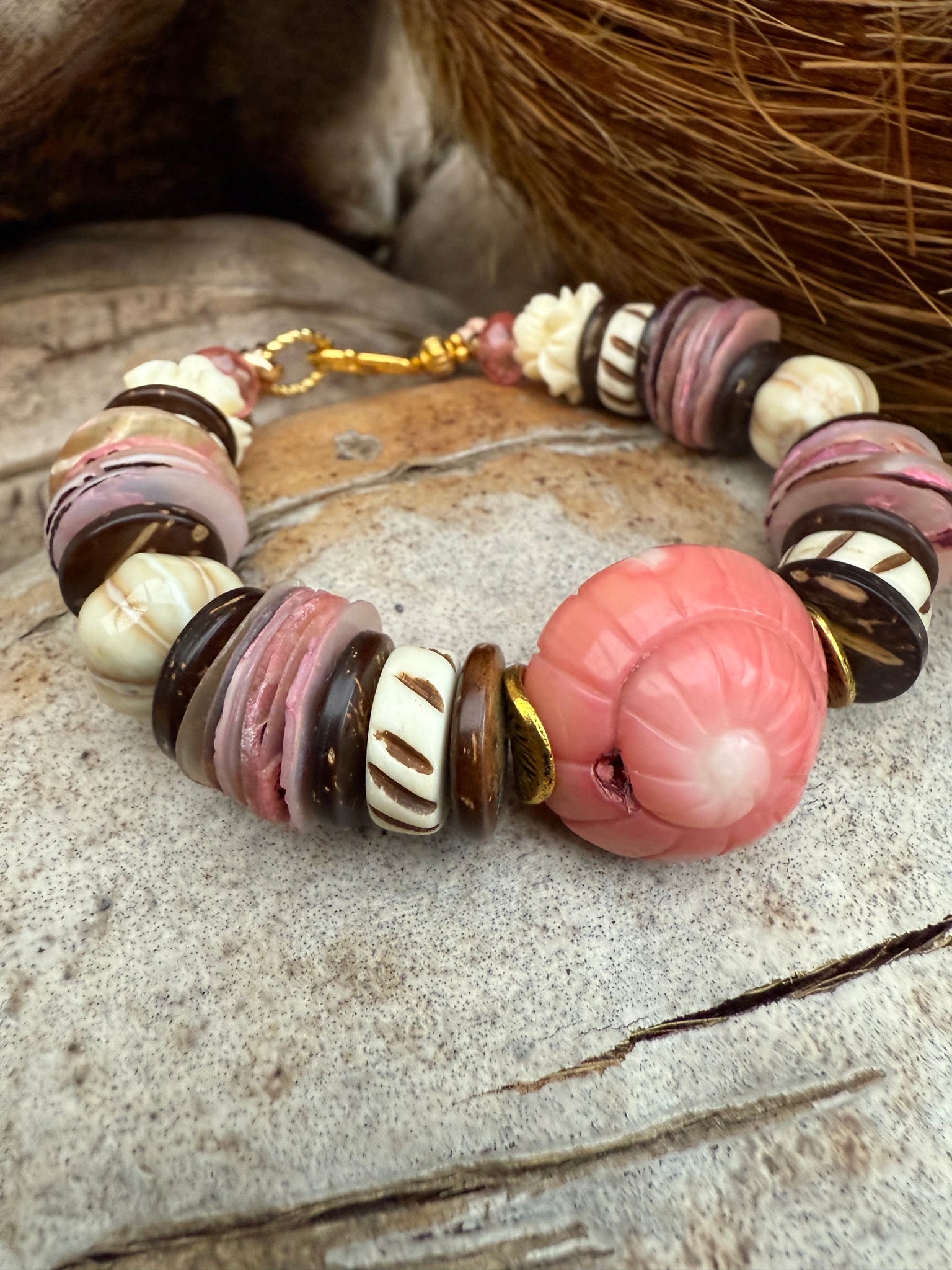 Pink Coral Shell Stone Bracelet