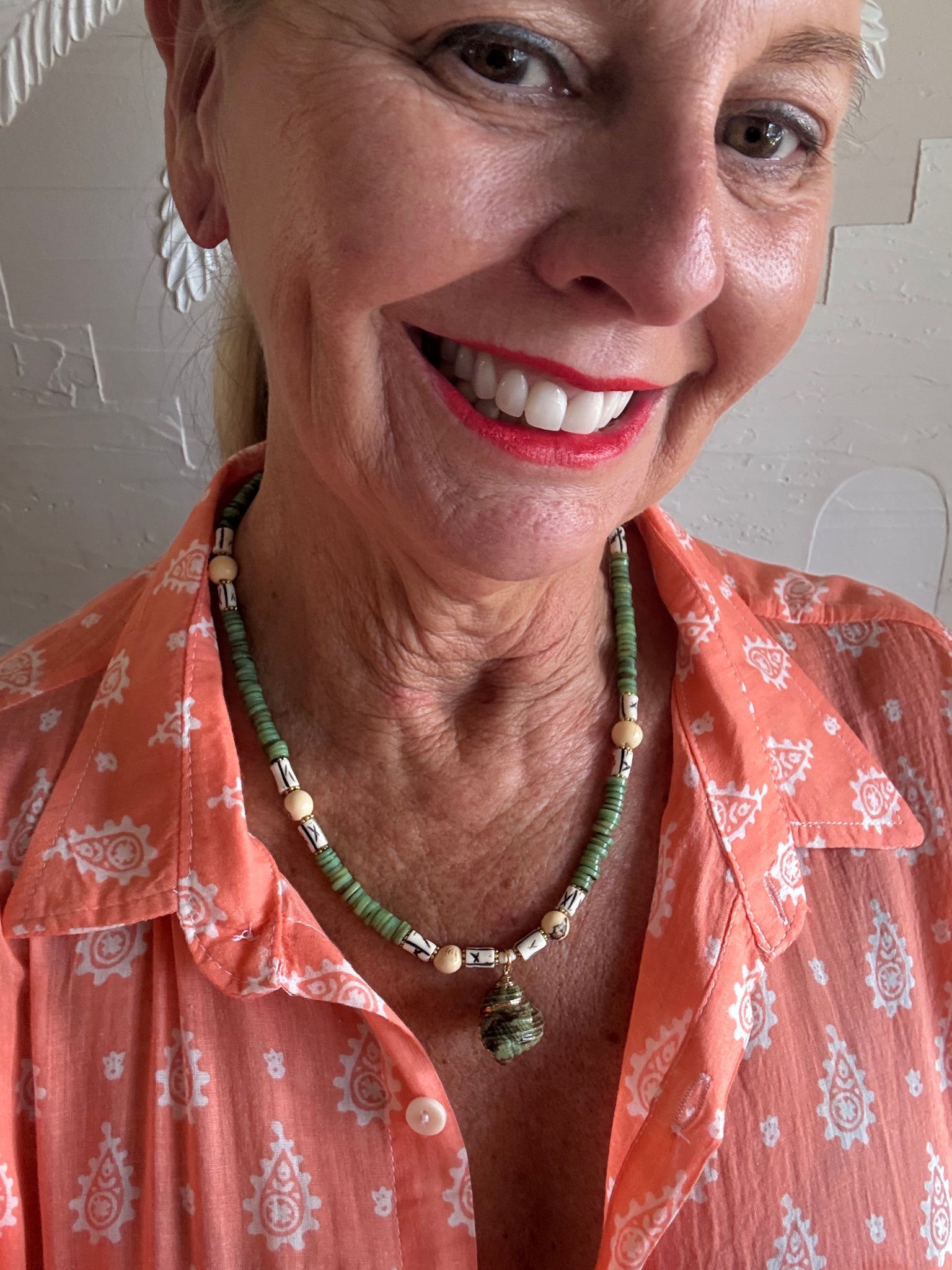 Green Islander Shell Necklace