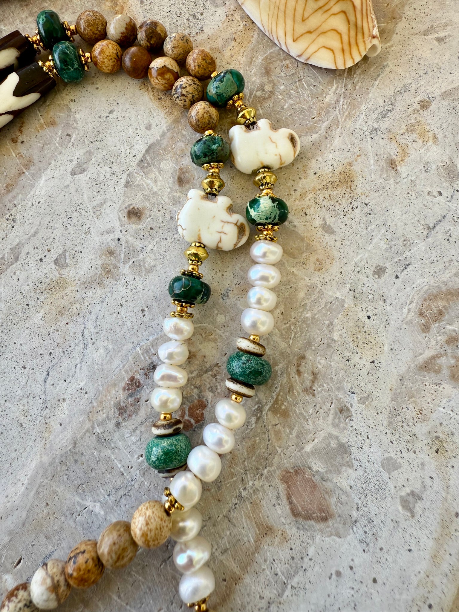Beach Island Turquoise Red Shell Beaded Necklace