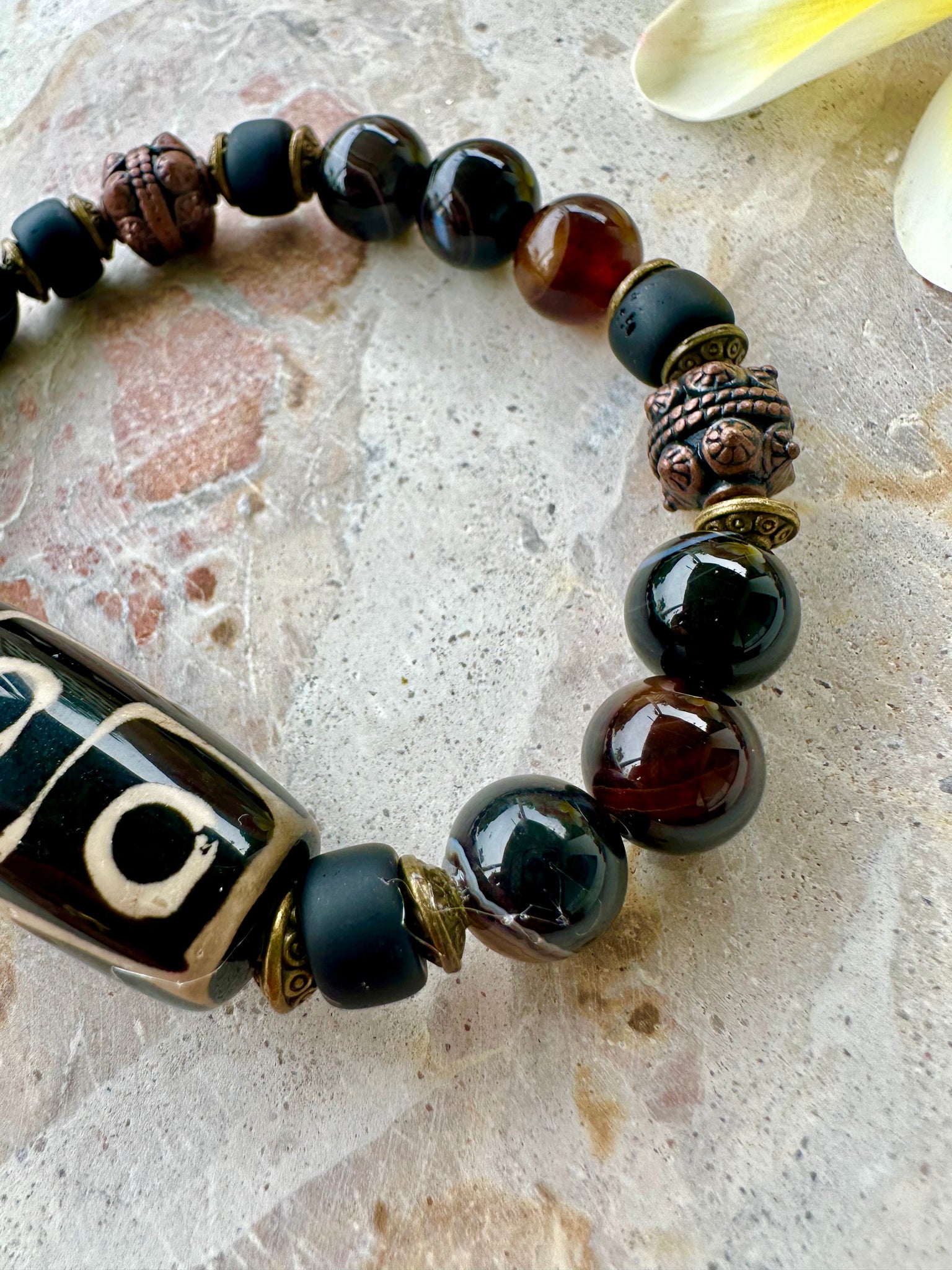 Mens Tibetan Three Eye Beaded Stone Bracelet