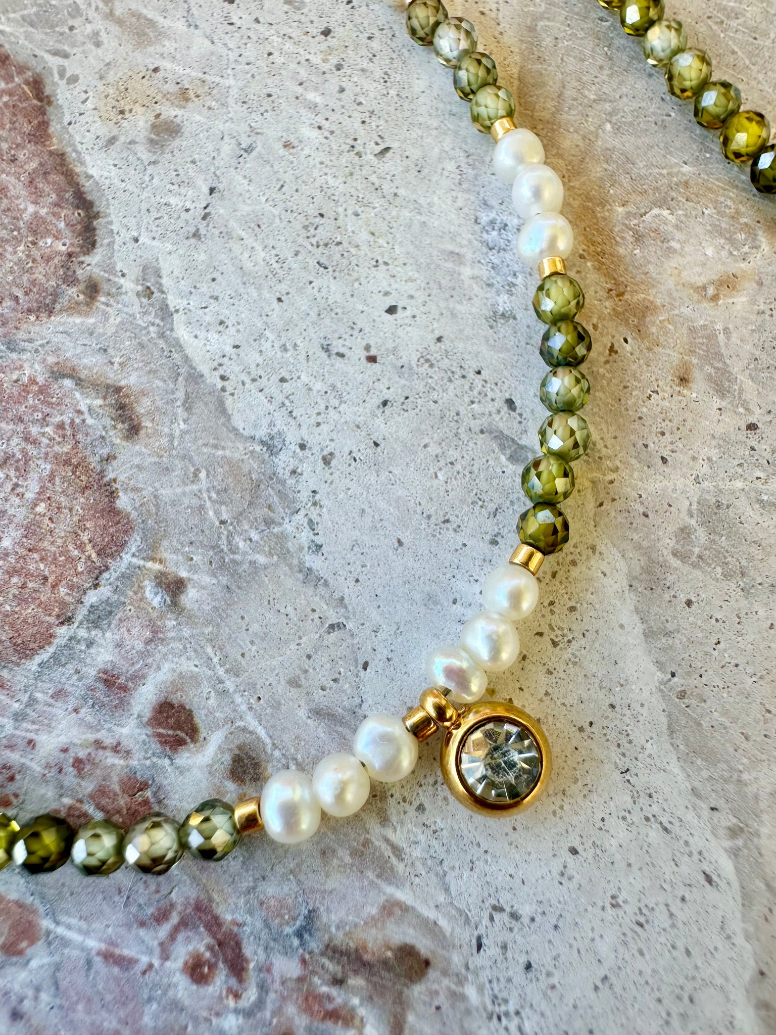 Green Stone Pearl Beaded Necklace
