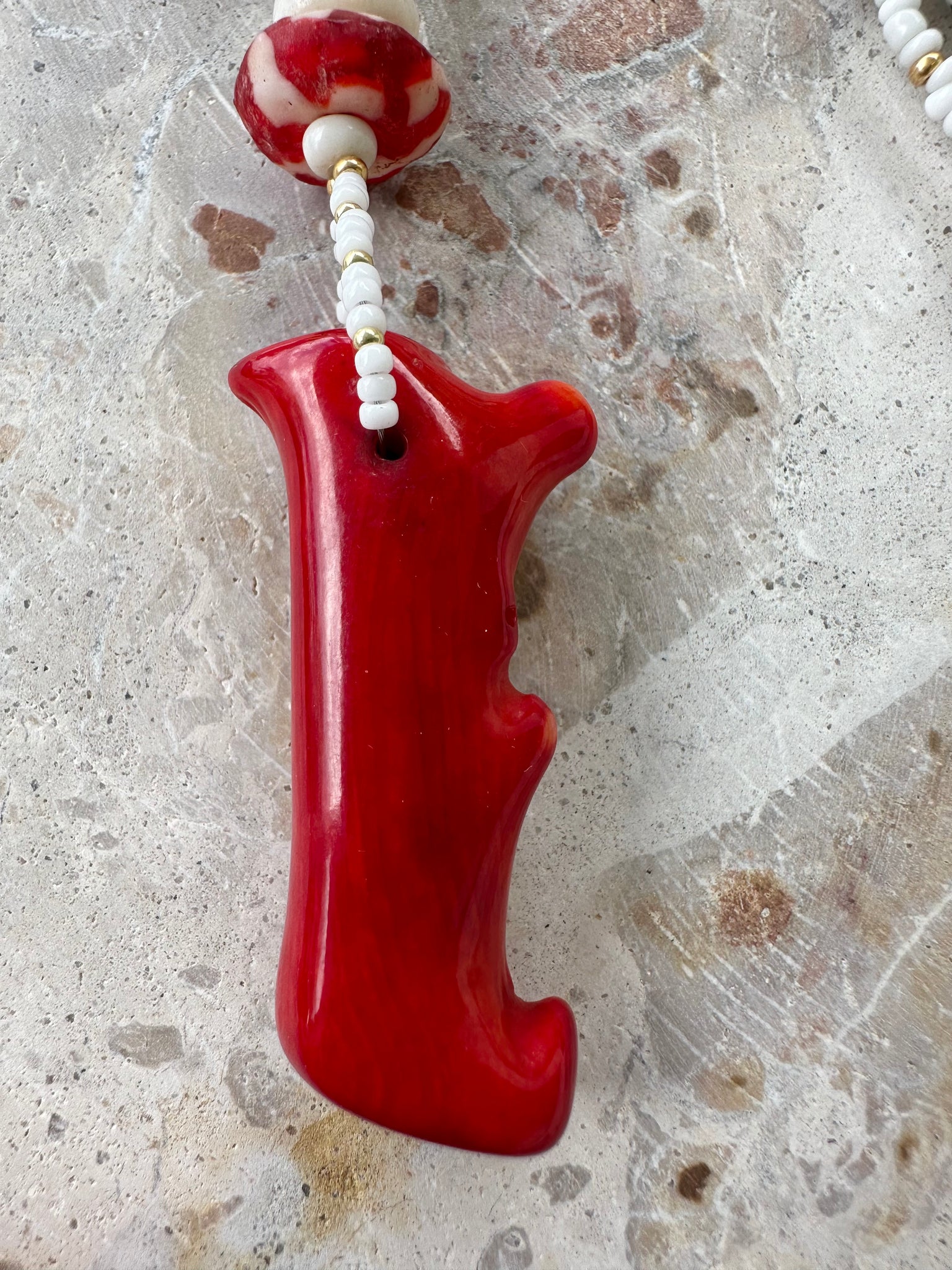 Red Coral White Shell Beaded Necklace