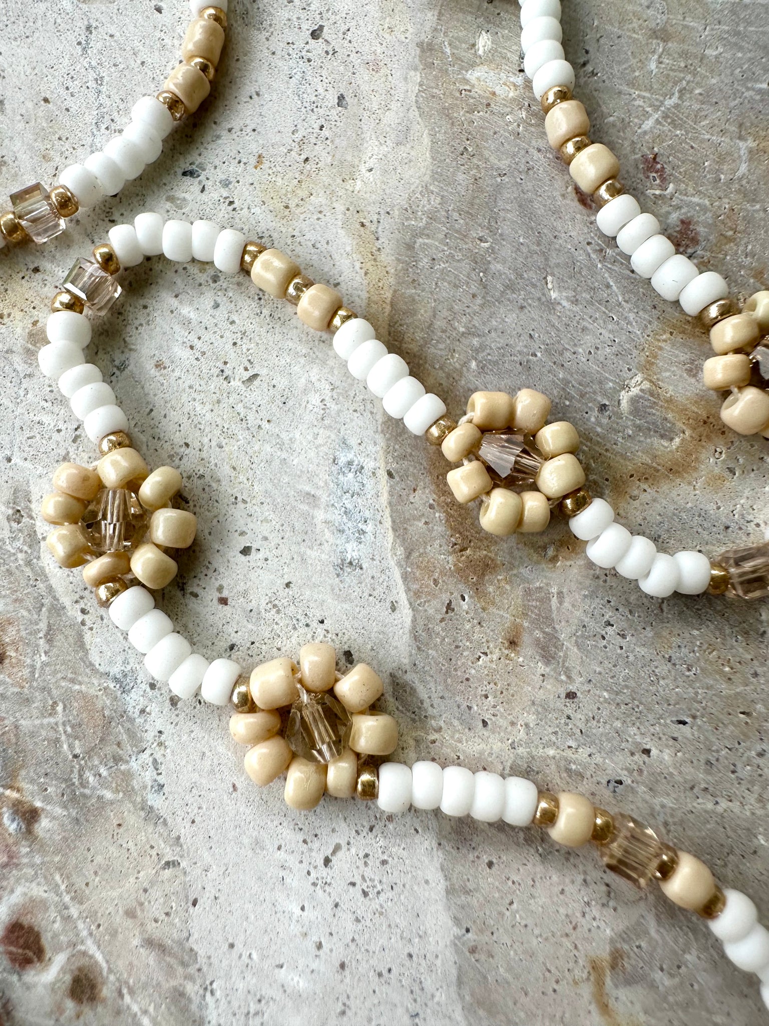 Daisy Chain Crystal Seed Bead Necklace