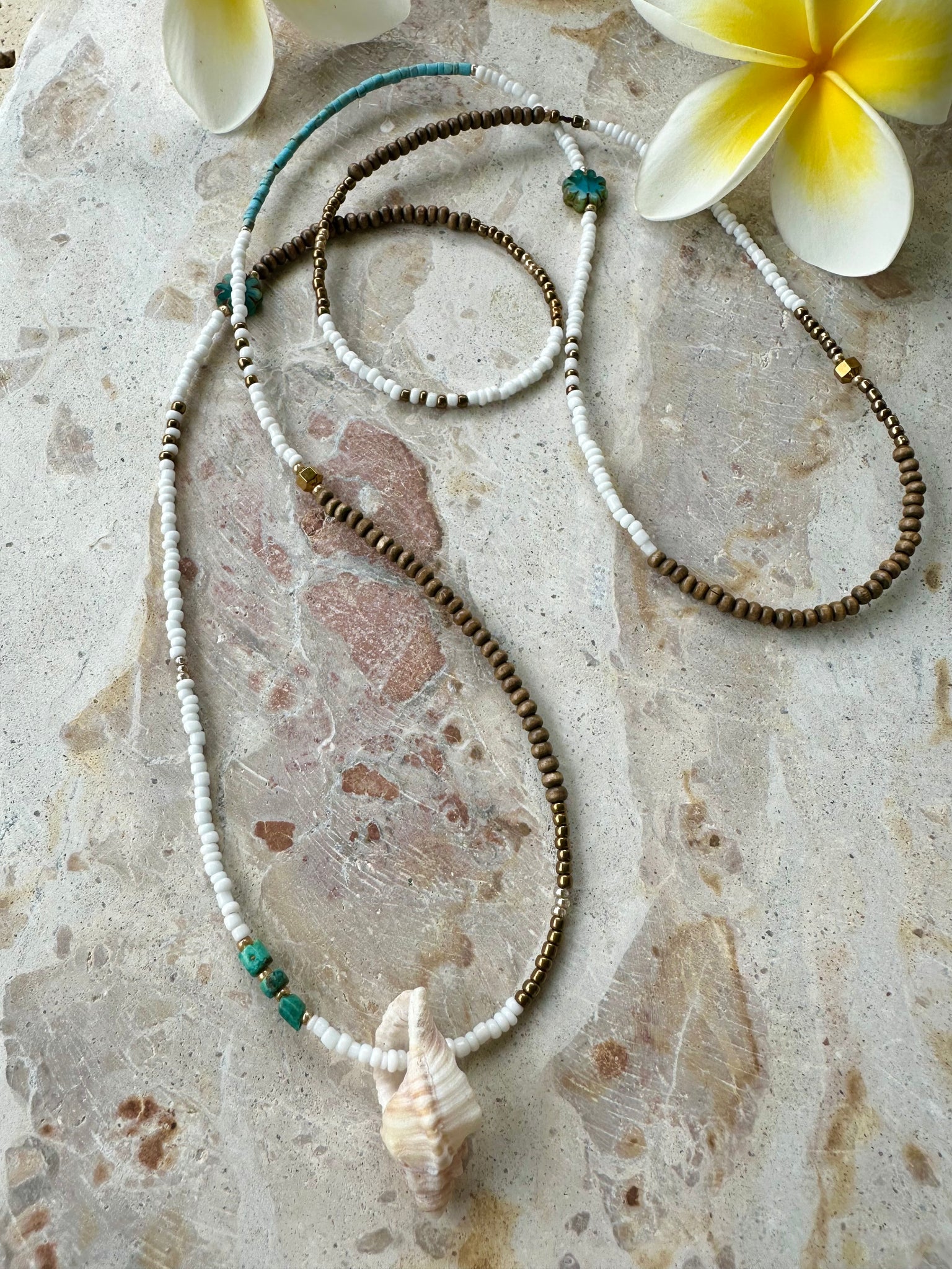 Beach Charm Seed Bead Shell Islander Necklace