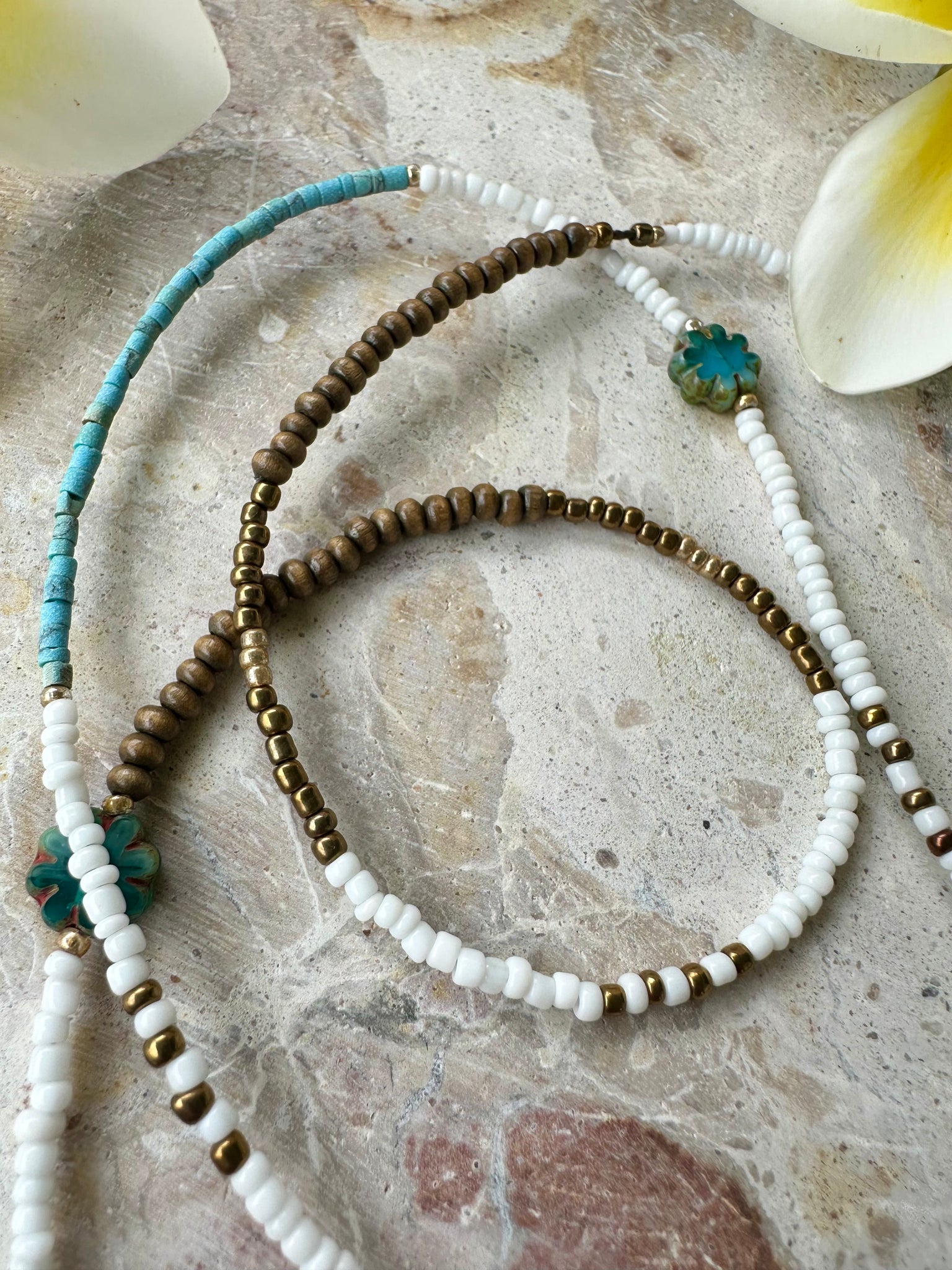 Beach Charm Seed Bead Shell Islander Necklace