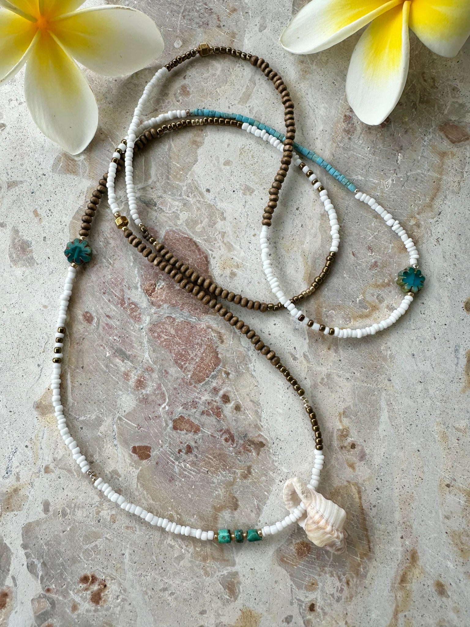 Beach Charm Seed Bead Shell Islander Necklace