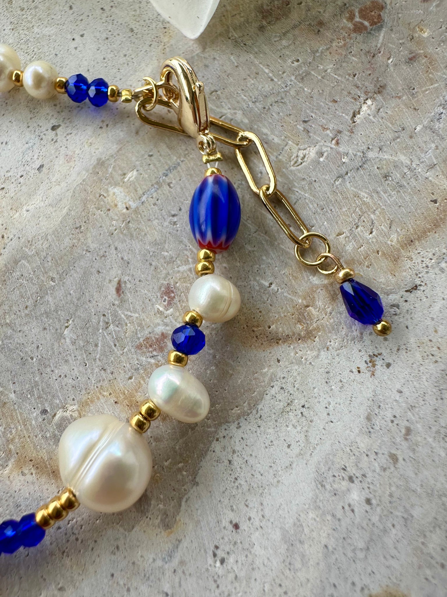 White Shell Pearl Crystal Beaded Bracelet