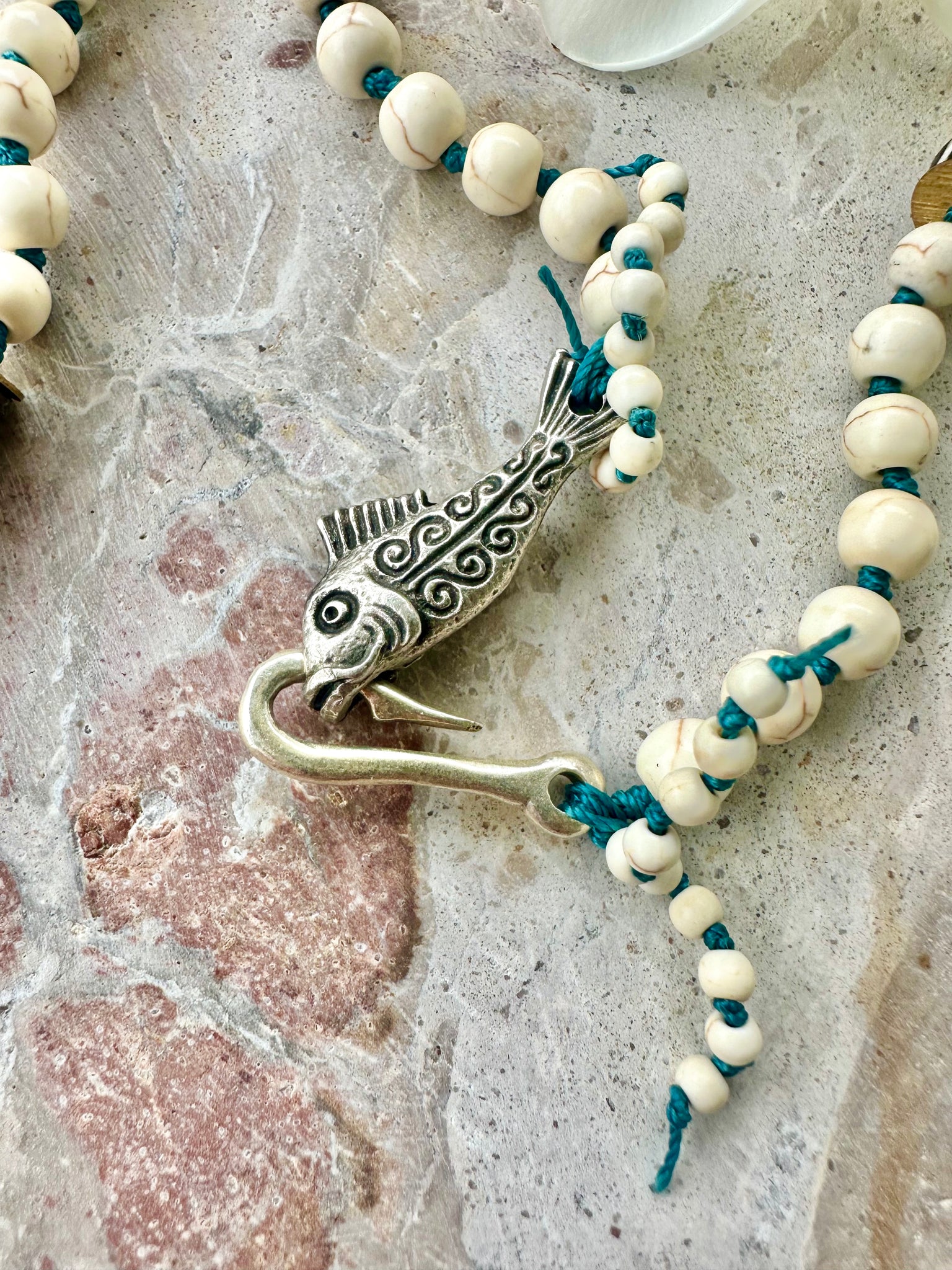 Tribal Shell Knotted Beaded Necklace