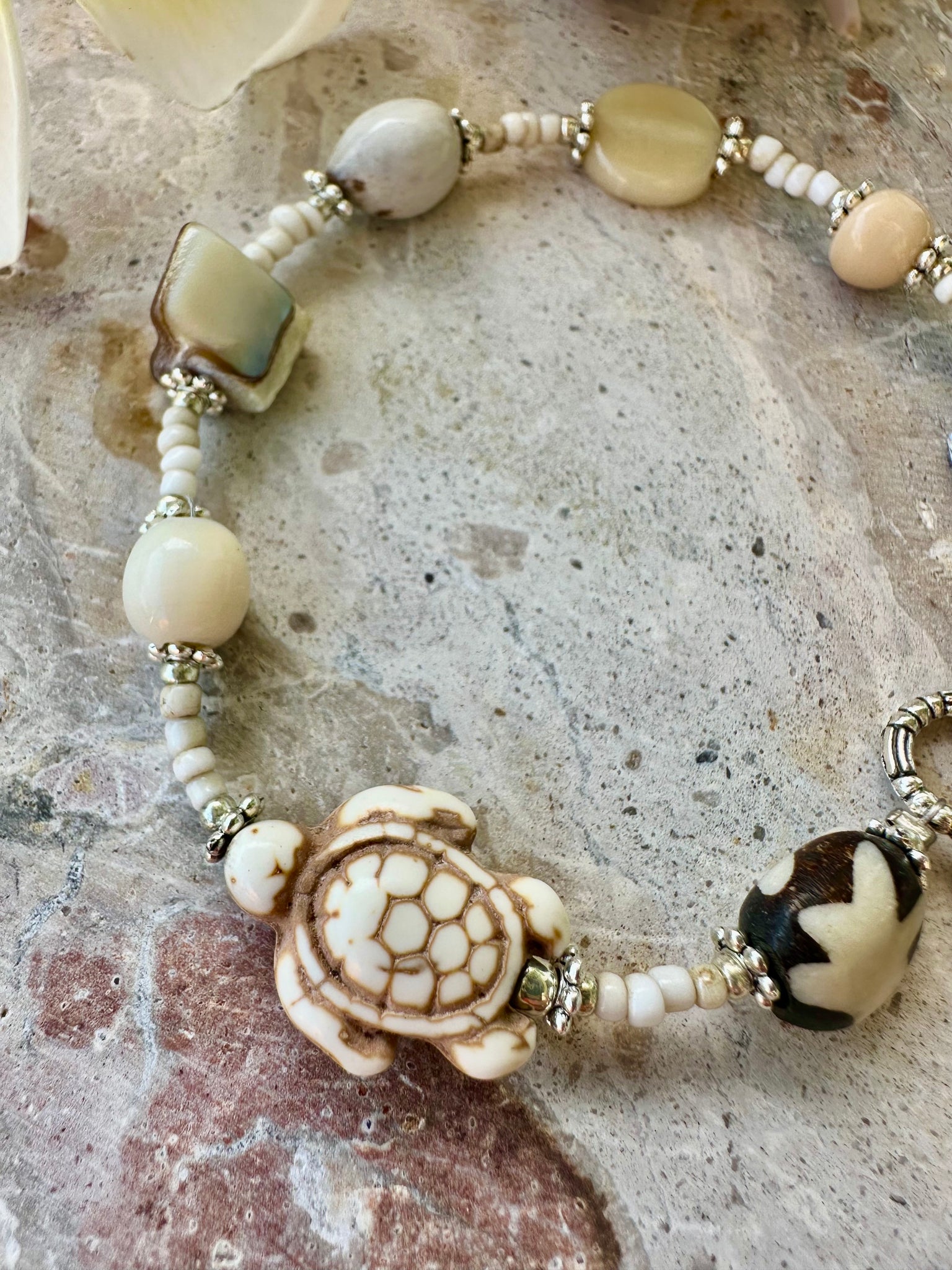 Seed Bead Shell Turtle Charm Bracelet
