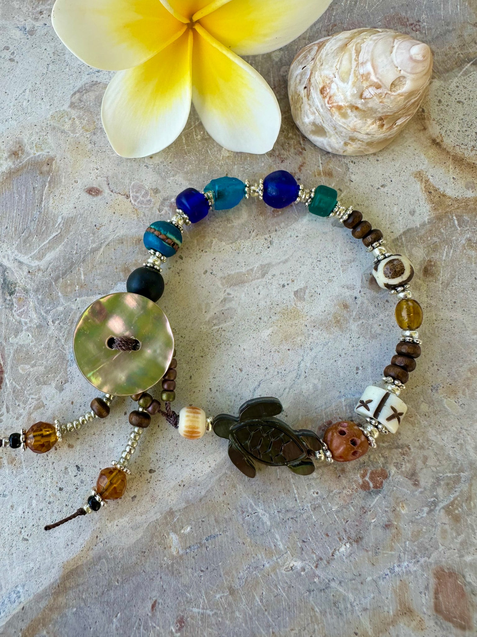 Ocean Beaded Shell Charm Bracelet