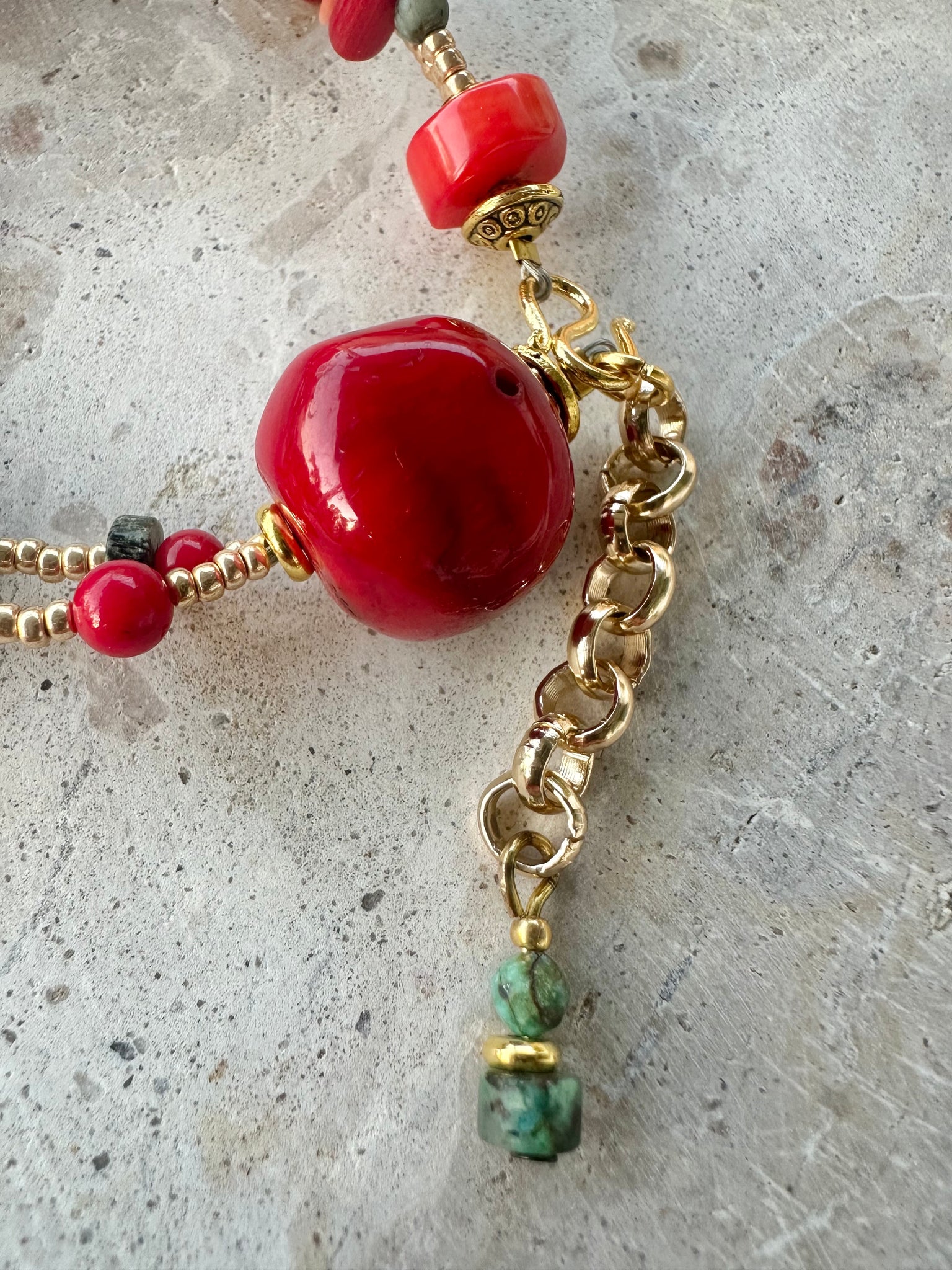 Red Shell Turquoise Seed Bead Bracelet