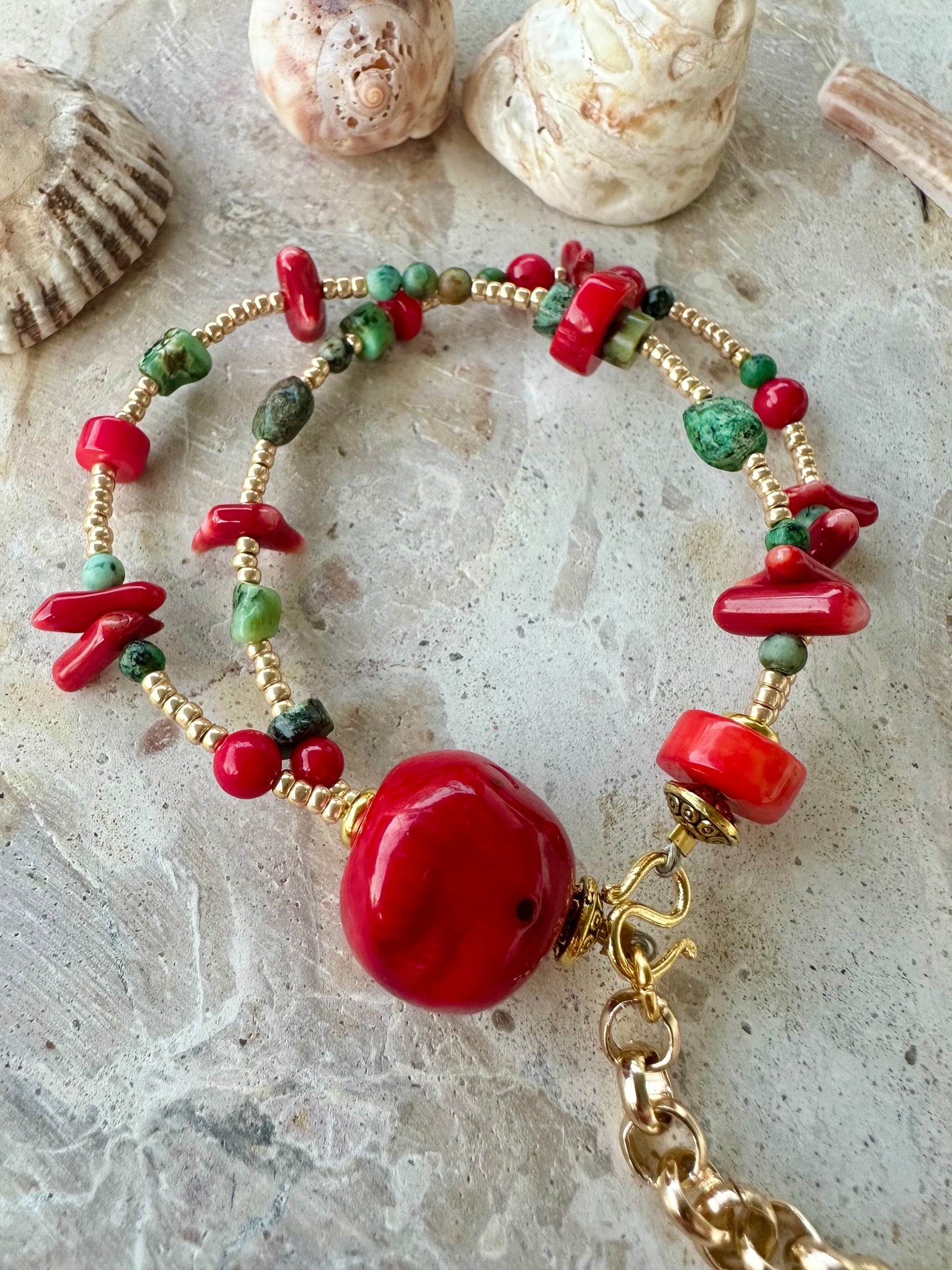 Red Shell Turquoise Seed Bead Bracelet