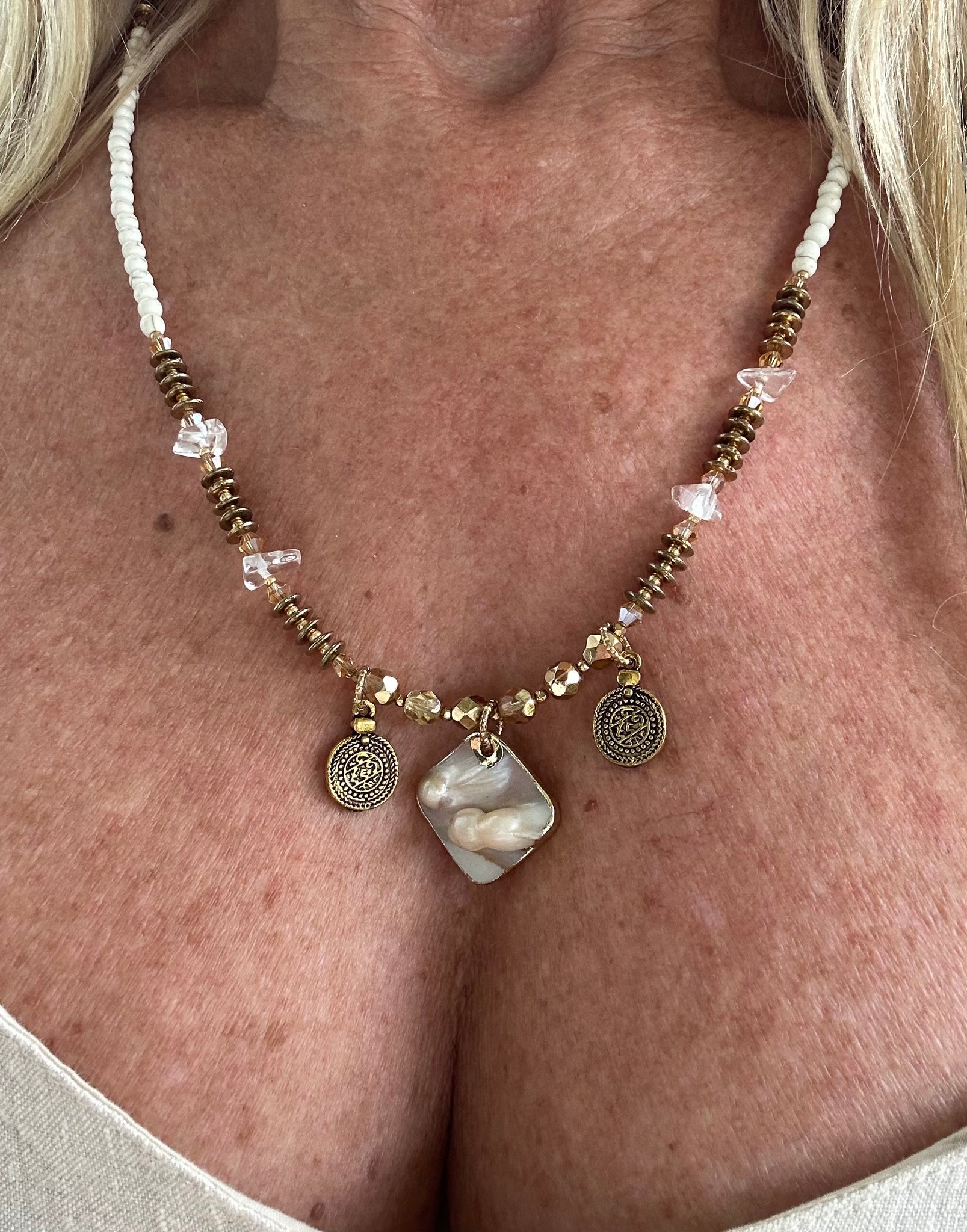Crystal Pearl Stone Necklace