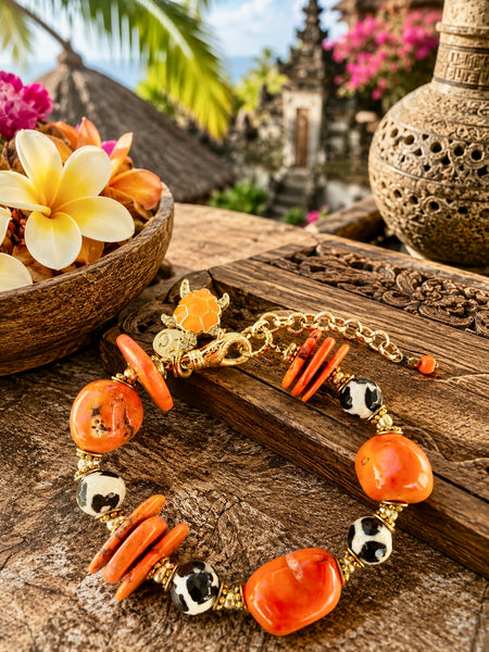Red Coral Shell Beaded Bracelet
