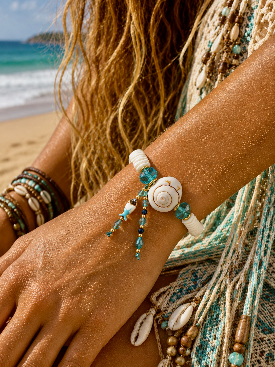 Island White Shell Crystal Shell Bracelet