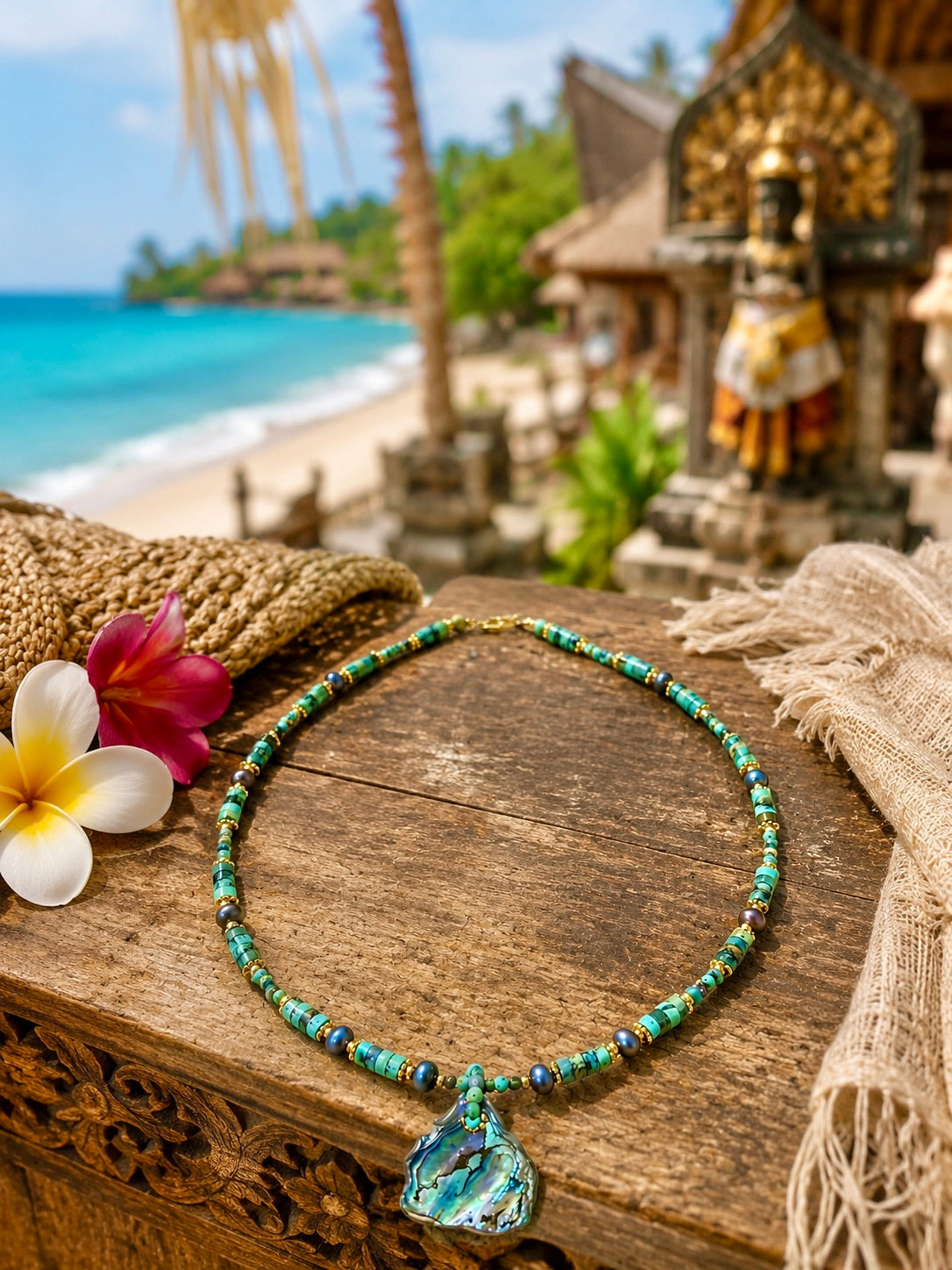 Turquoise Stone Coastal Shell Pendant Necklace