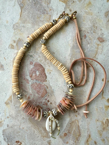 Beachie Cowrie Shell Necklace