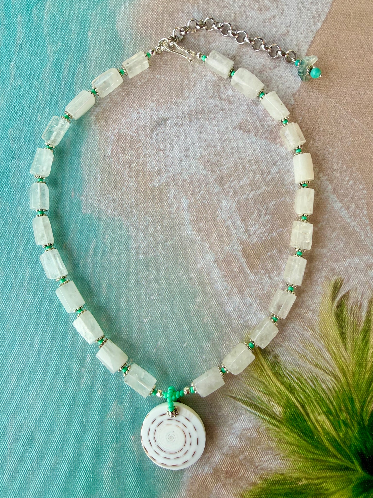 Quartz Crystal Ocean Shell Necklace