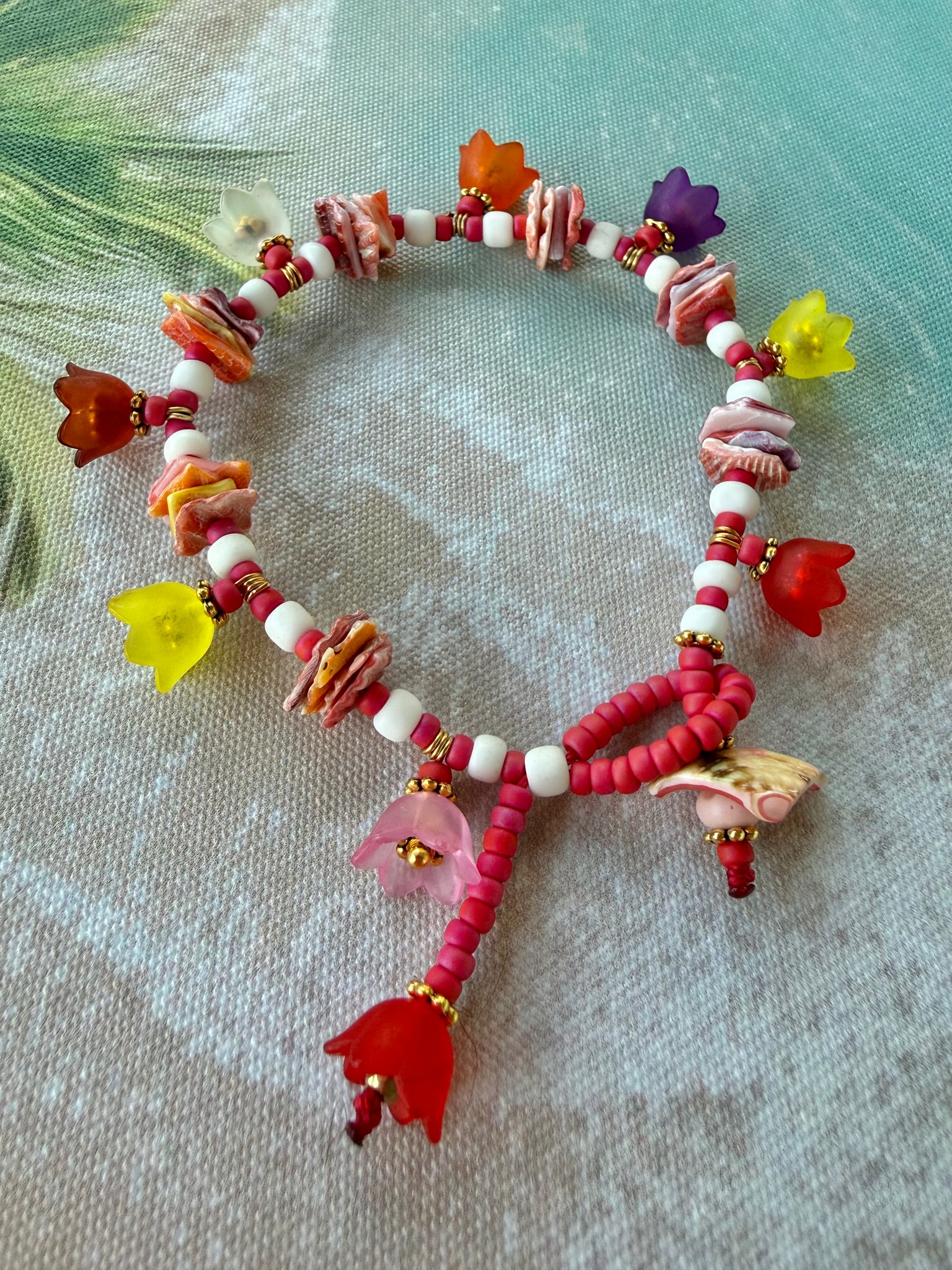 Coastal Sunshine Shell Beaded Flower Bracelet