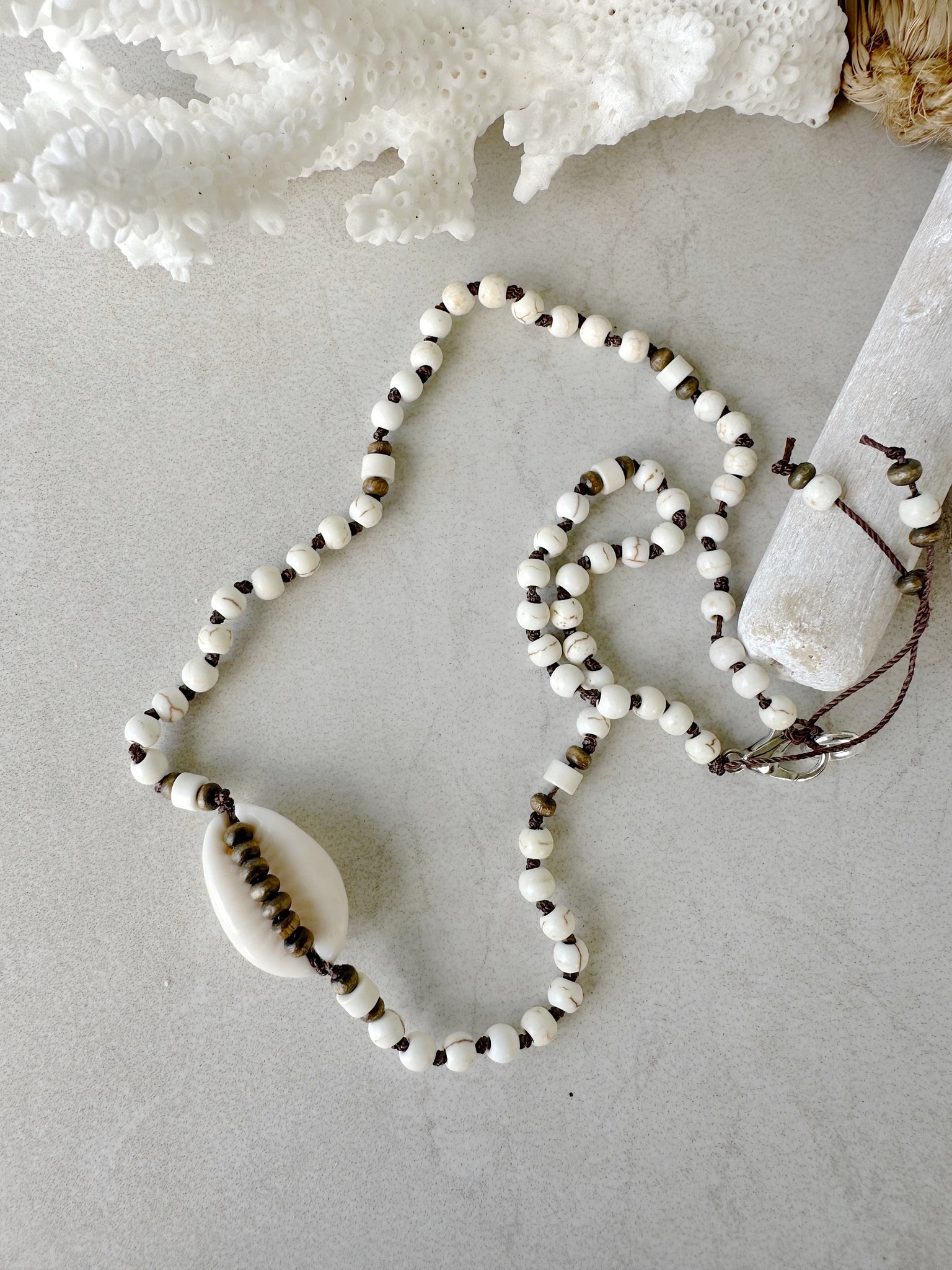 Cowrie Shell Necklace Choker