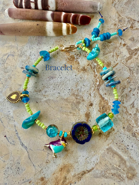 Coastal Charm Blue Shell Beach Bracelet