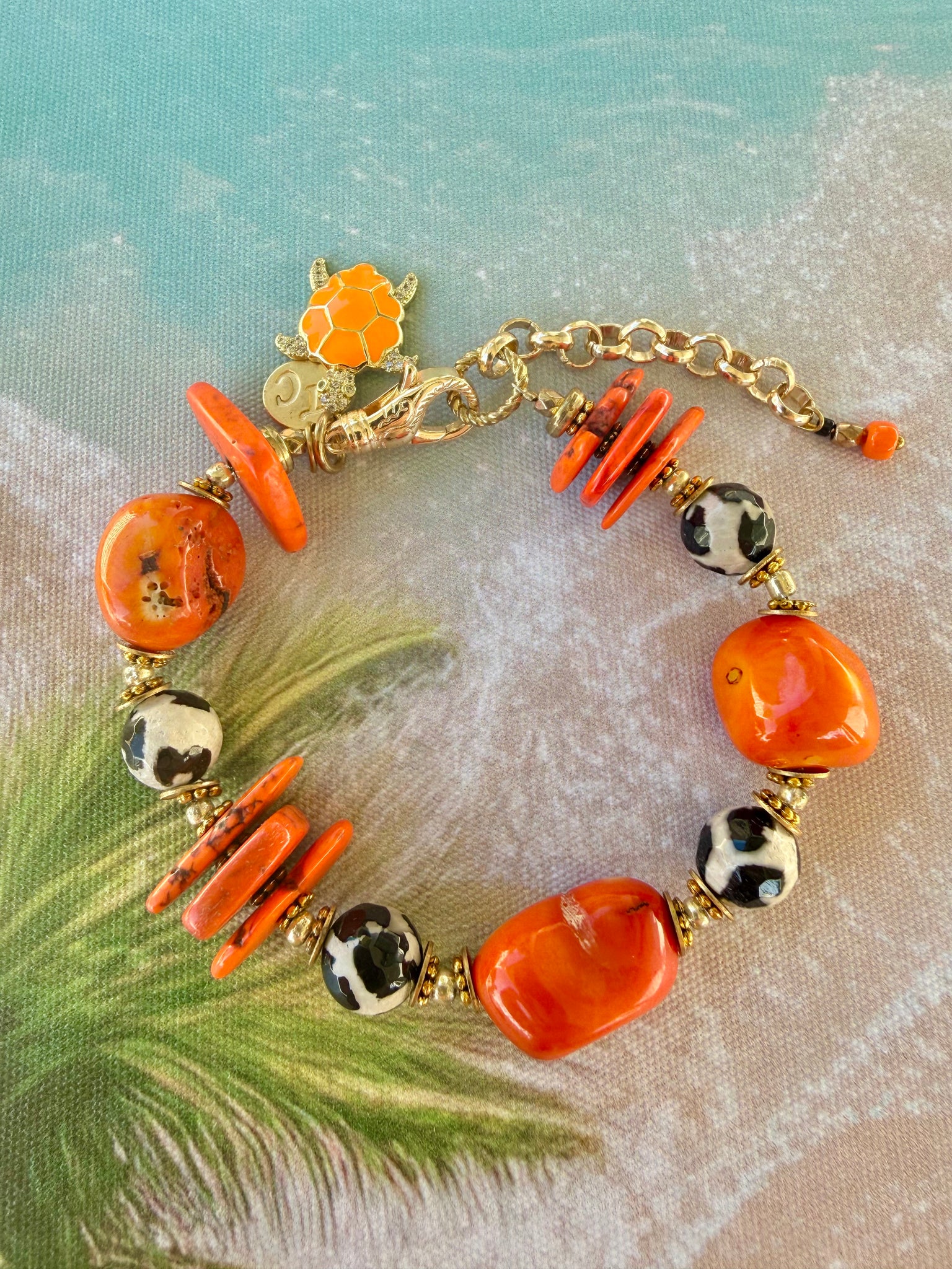 Red Coral Shell Beaded Bracelet