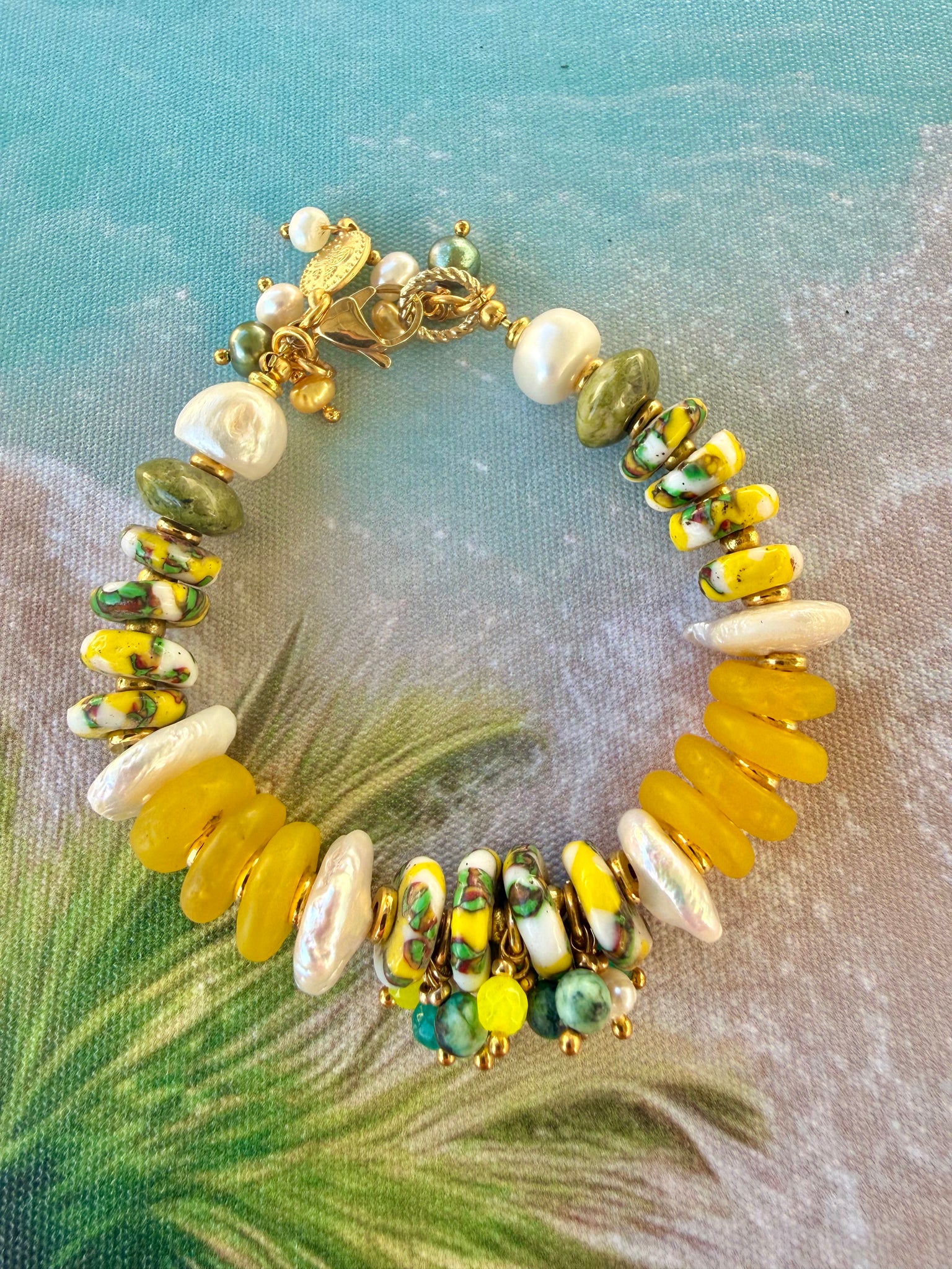 Summer Breeze Ocean Pearl & Trade Bead Bracelet