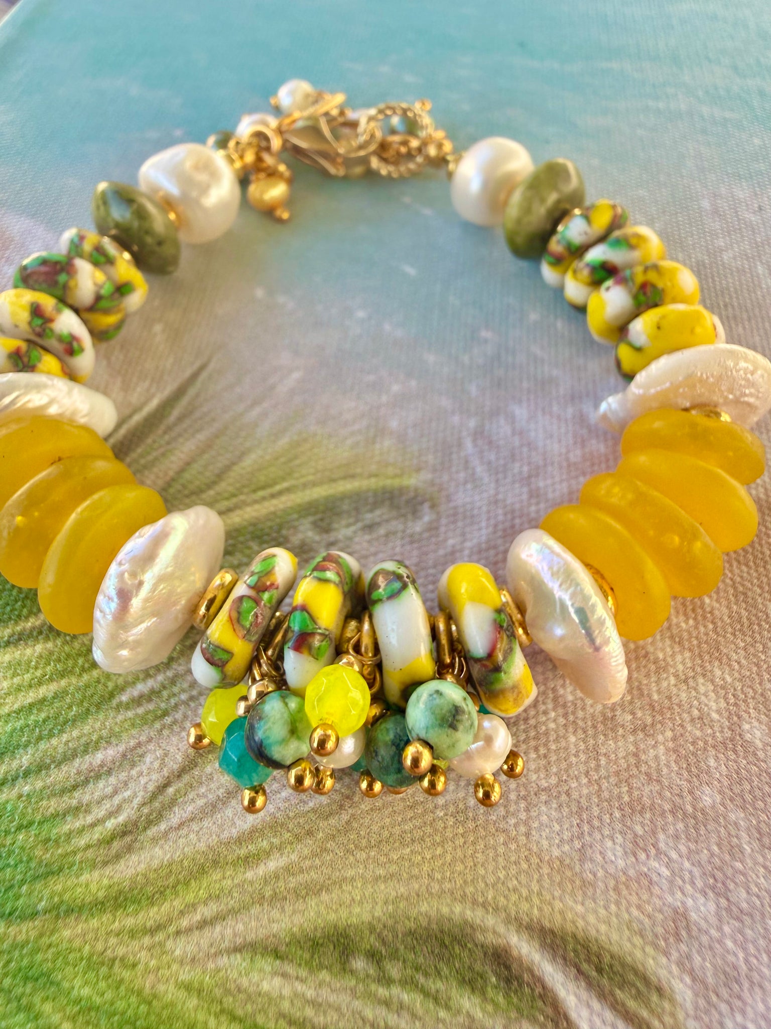 Summer Breeze Ocean Pearl & Trade Bead Bracelet