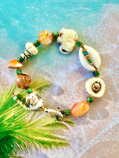 African Zanzibar Island Cowrie Shell Bracelet