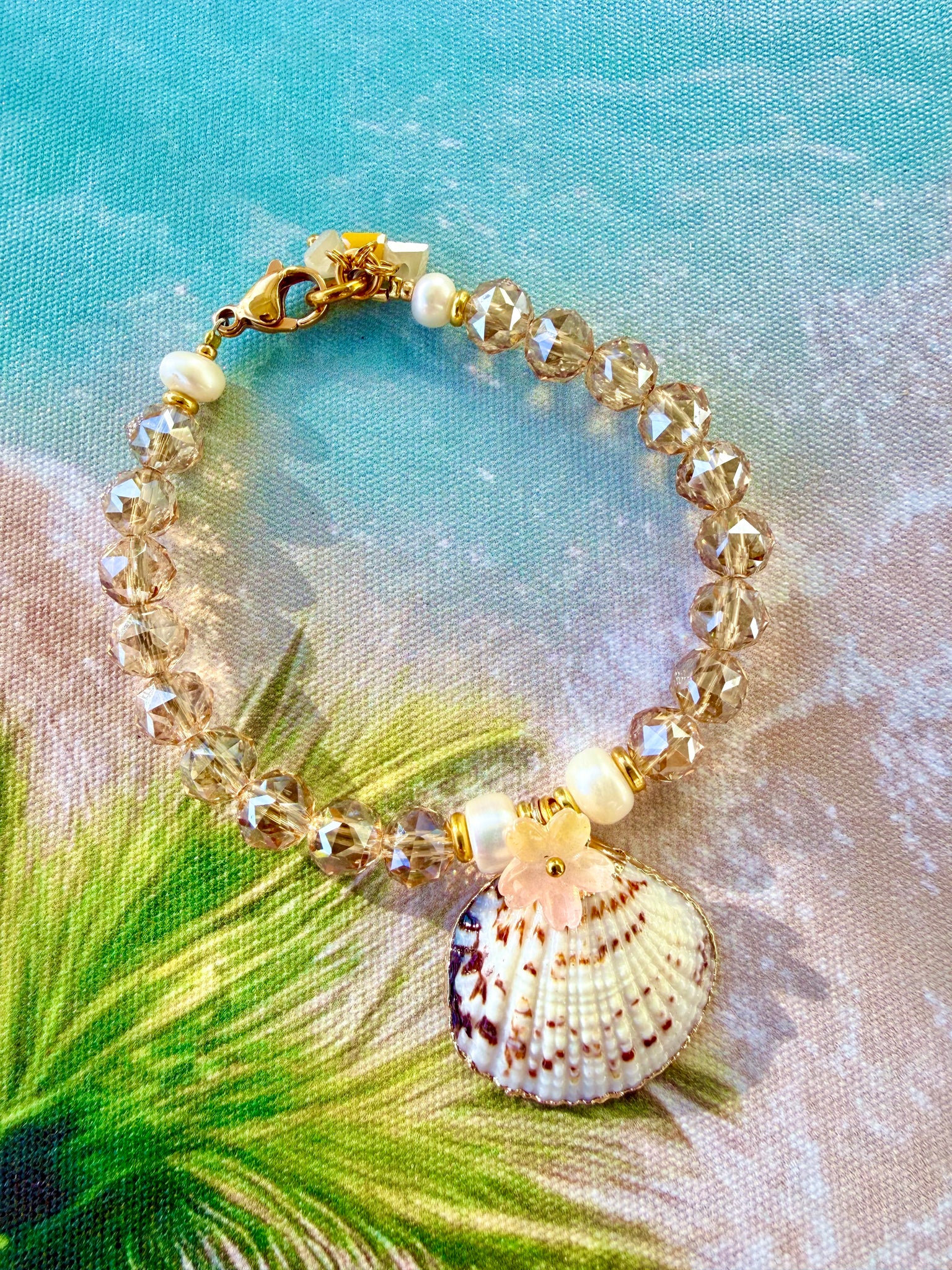 Luxe Crystal & Pearls - Shell Charm Bracelet
