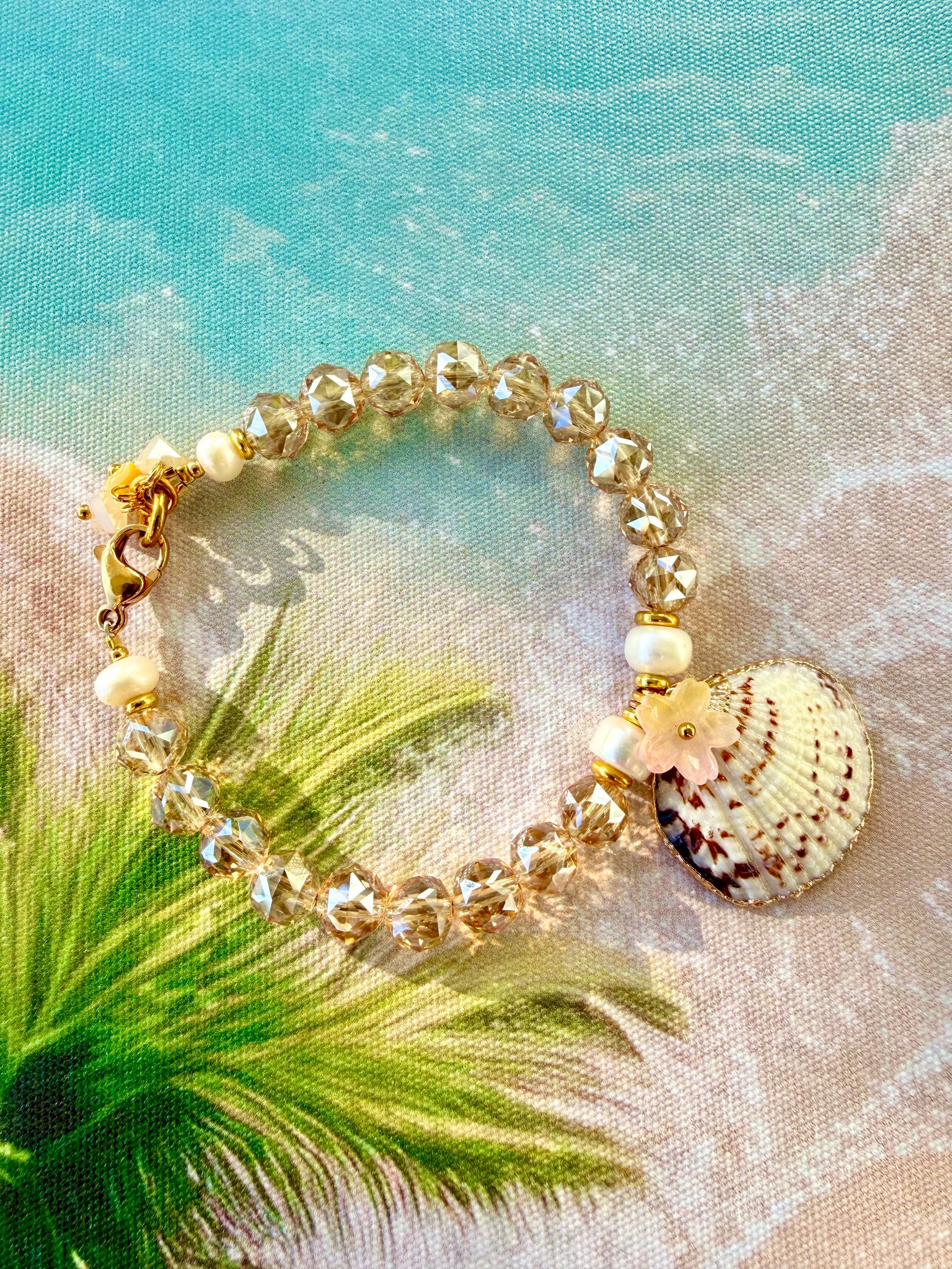 Luxe Crystal & Pearls - Shell Charm Bracelet