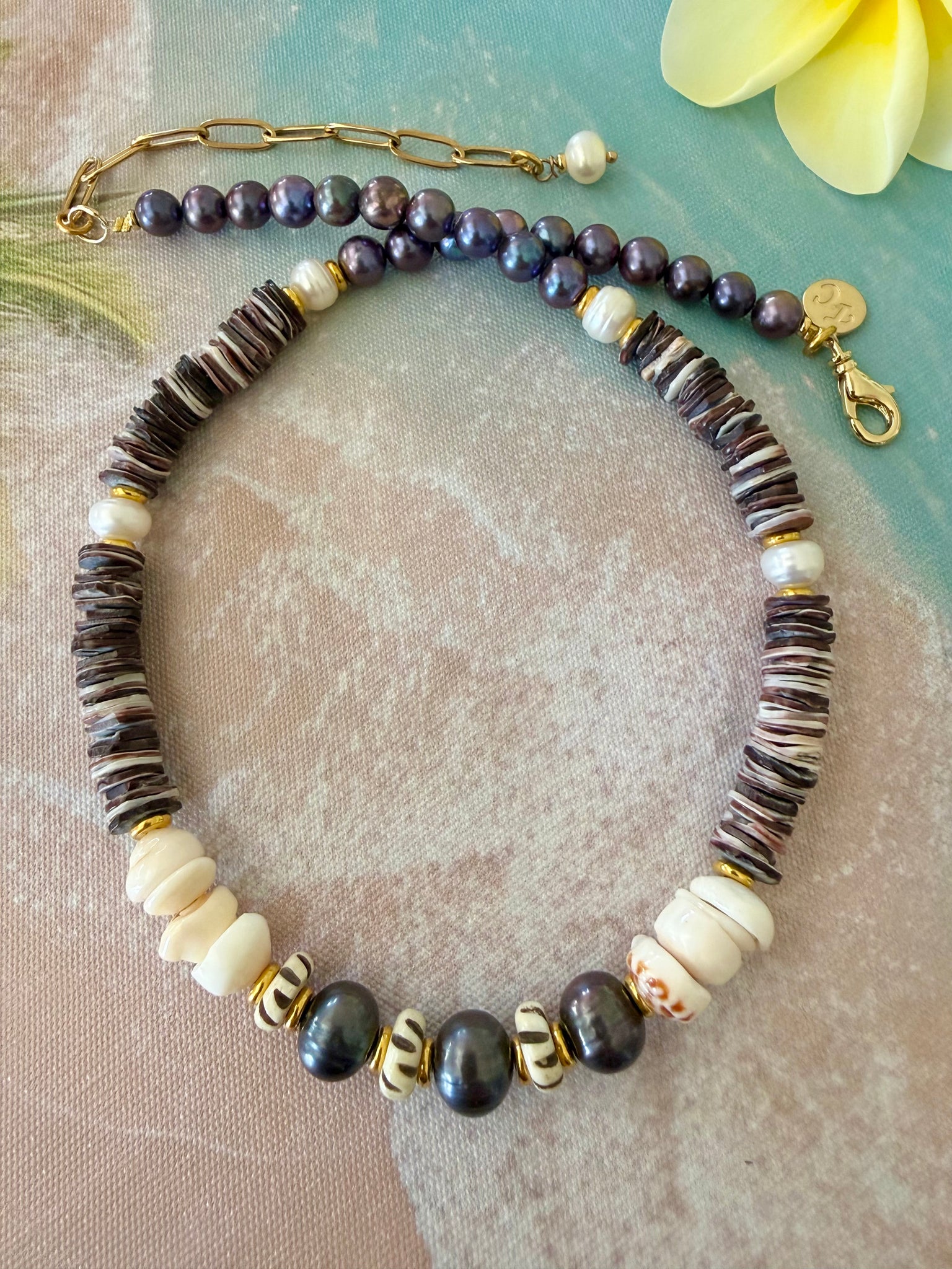 Bali Pukka Shell & Black Pearl Necklace