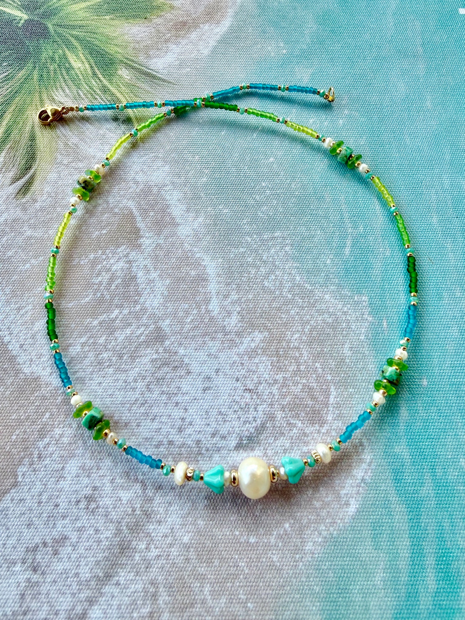 Seed Bead Pearl Flower Necklace