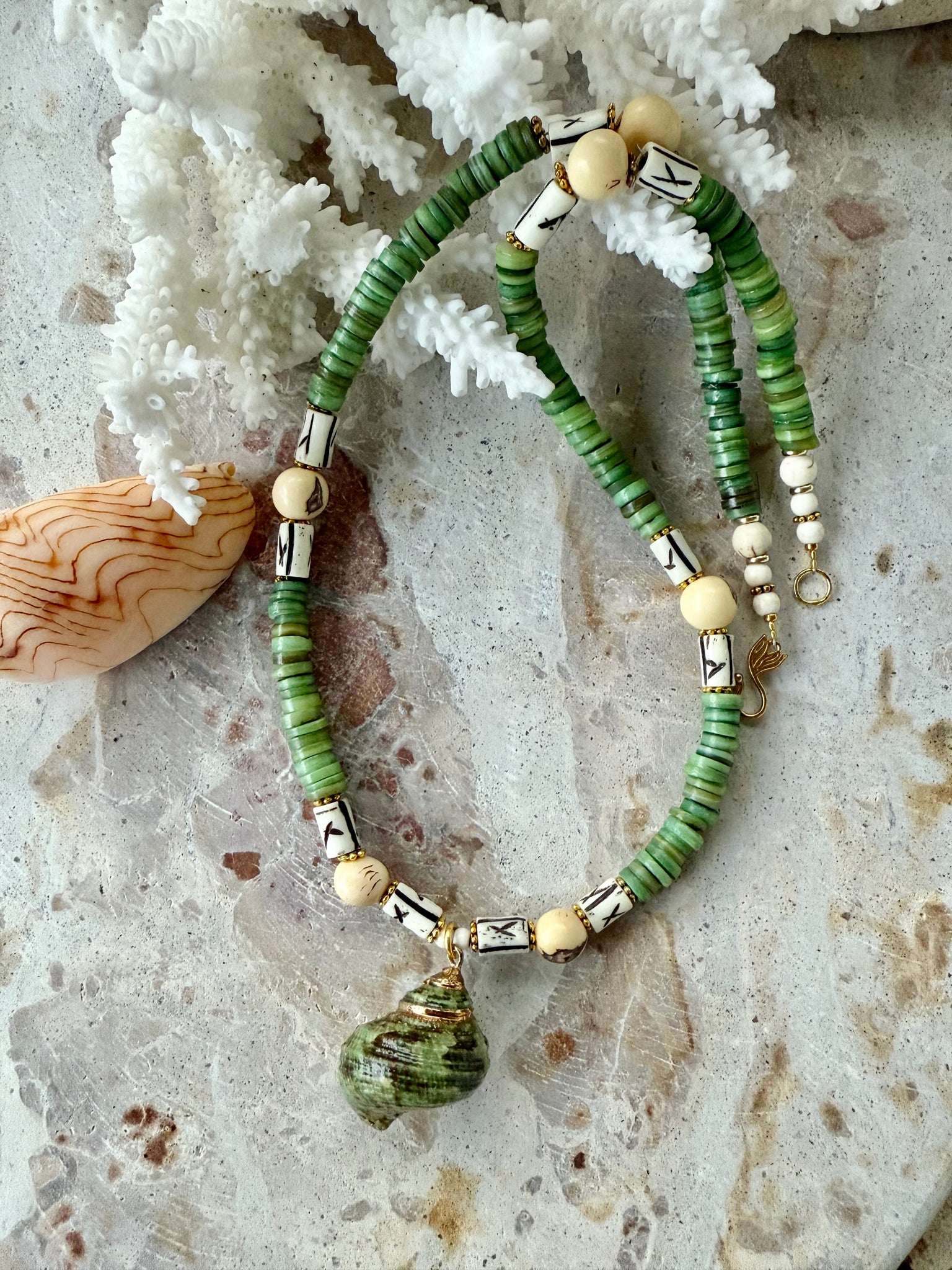 Green Islander Shell  Necklace