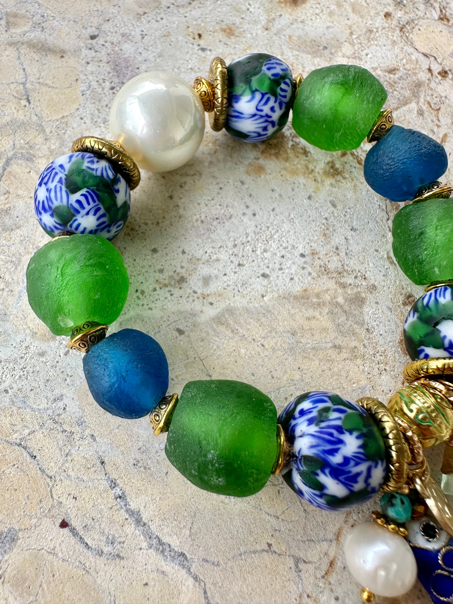 Ocean Green Pearl Beaded Bracelet