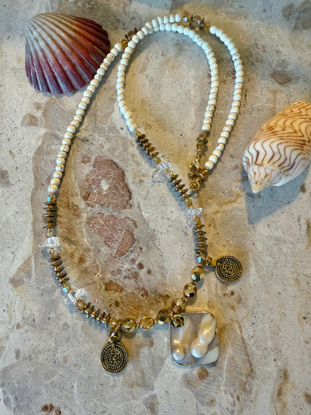 Crystal Pearl Stone Necklace