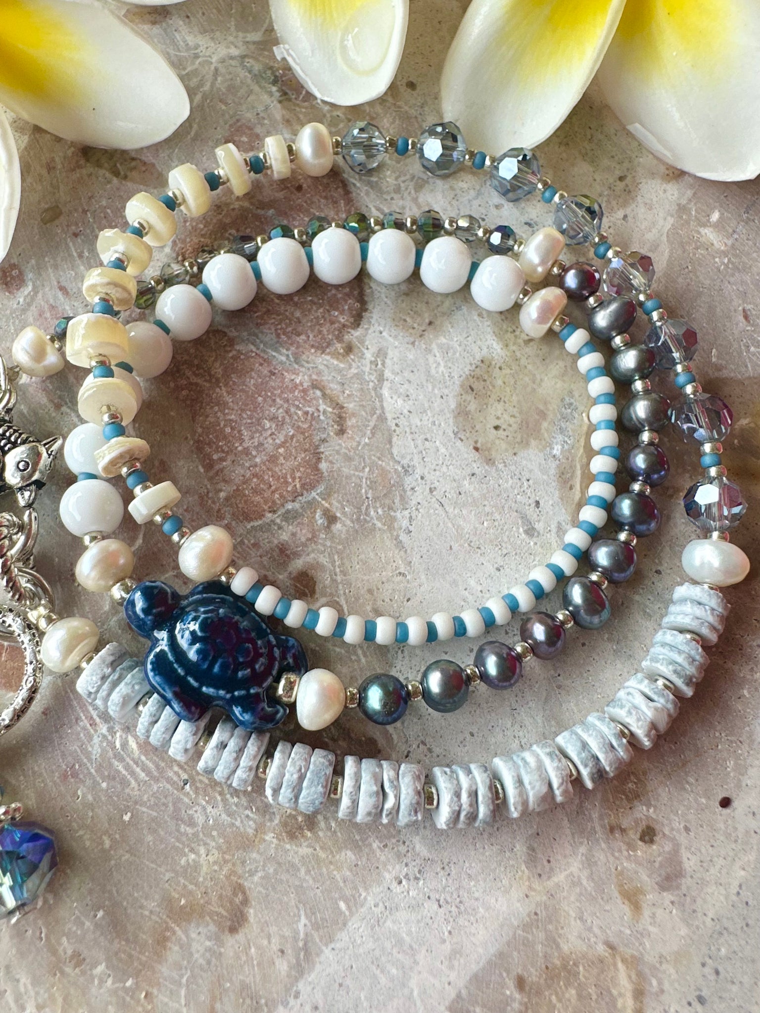 Blue Beaded Shell Islander Bracelet