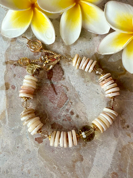 Shell Crystal Bracelet