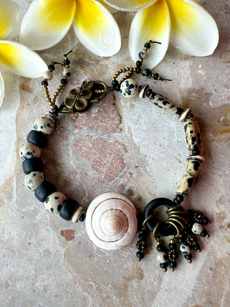 Zebra Shell Beach Bracelet