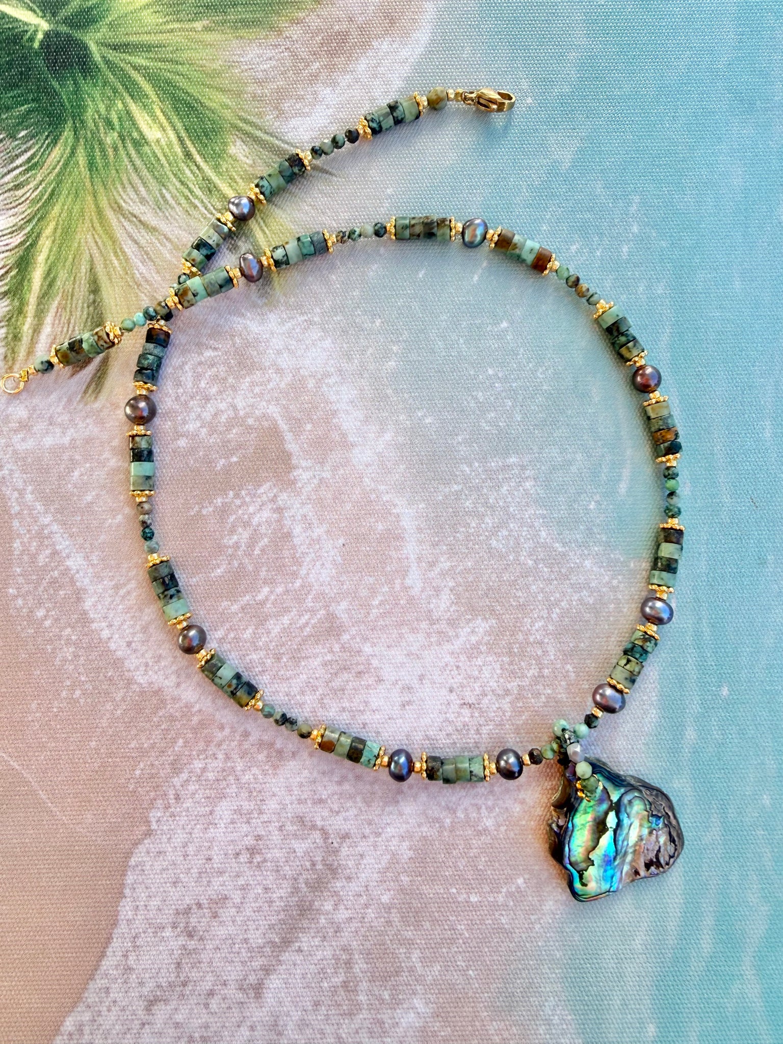 Turquoise Stone Coastal Shell Pendant Necklace