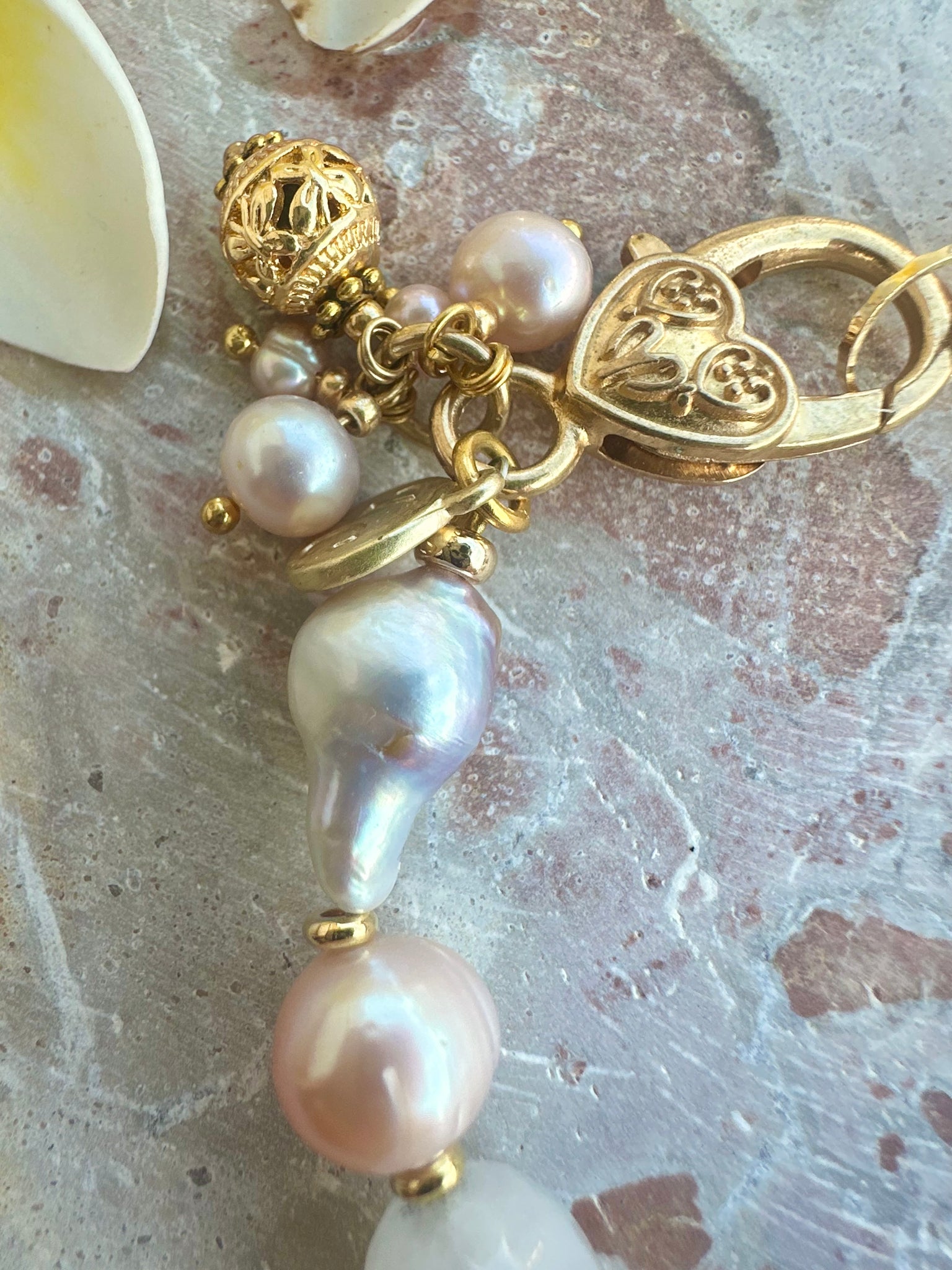 Lux Baroque Pearl Bracelet